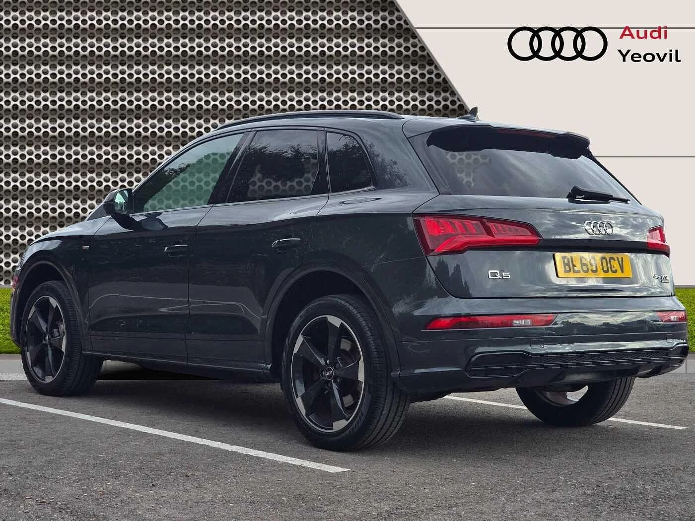 Audi-Q5-image-43