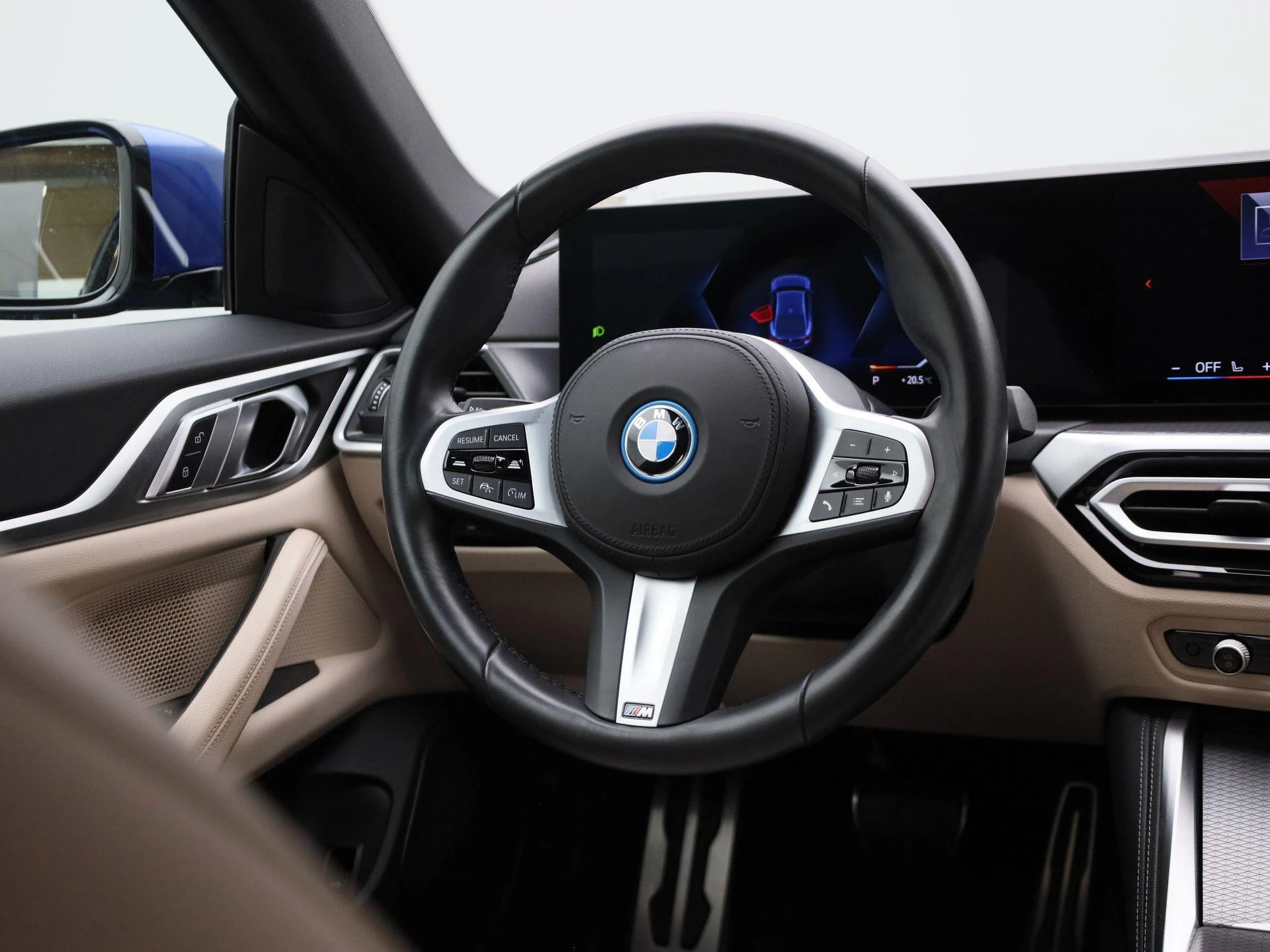 BMW-i4-image-9