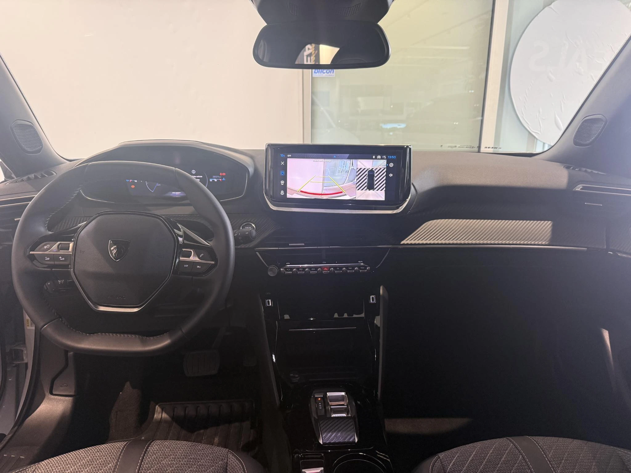Peugeot-2008-image-9