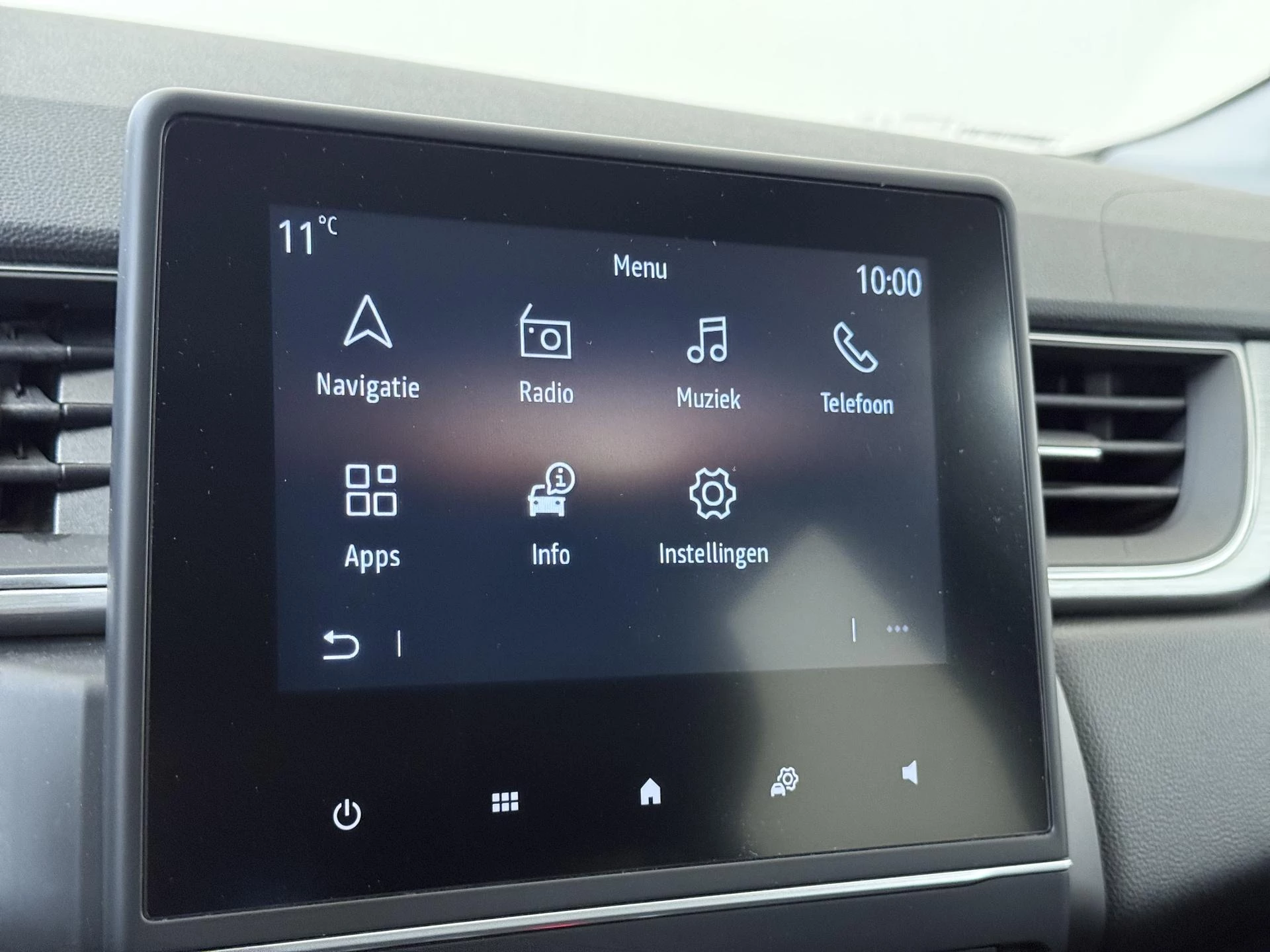 Renault-Captur-image-19