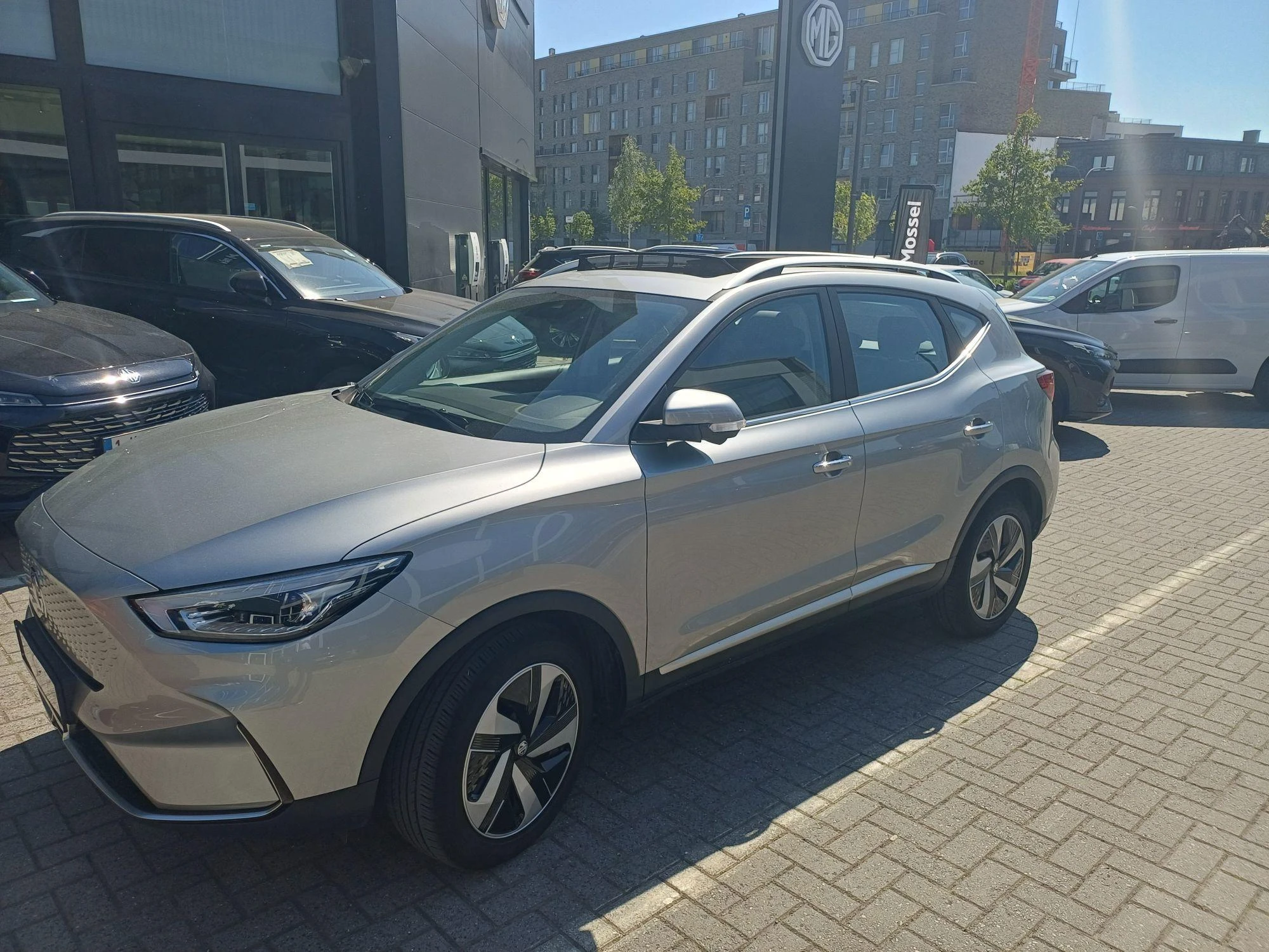 MG-ZS-image-4