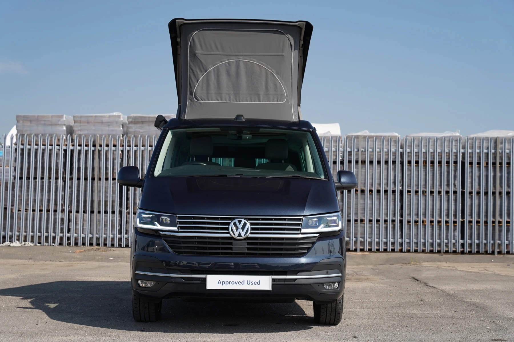 Volkswagen-California-image-33