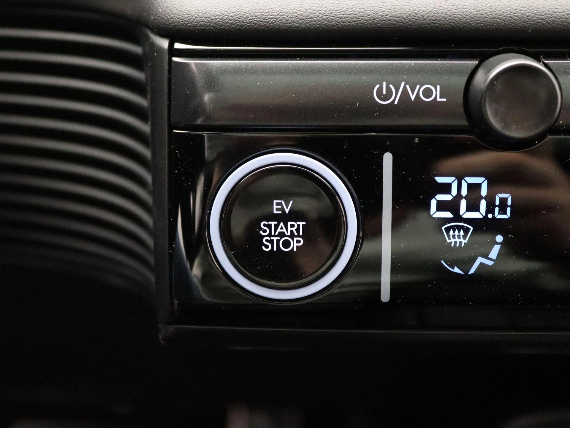 Hyundai-IONIQ 5-image-17