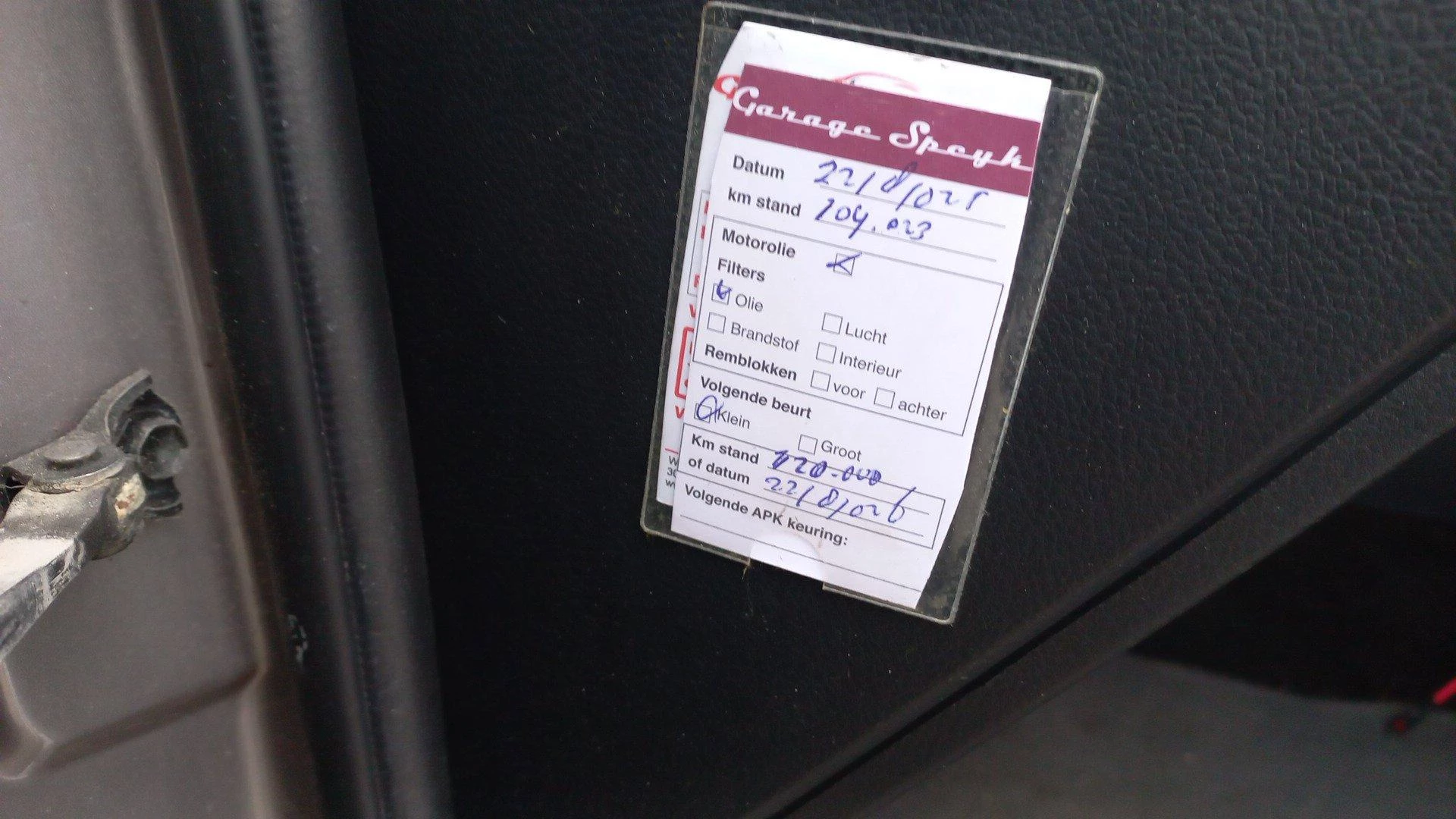 Toyota Auris 1.8 Hybrid Lease Pro