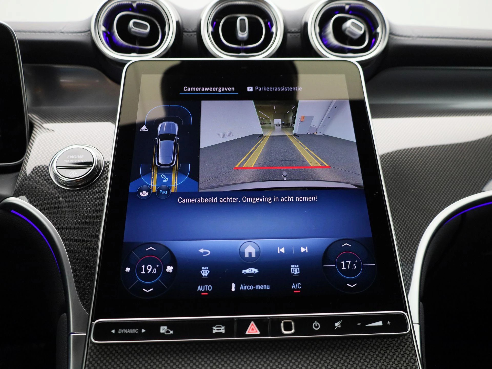 Mercedes-Benz-GLC-image-32