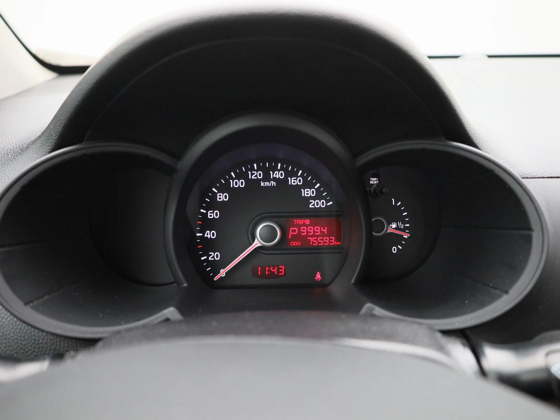 Kia-Picanto-image-14