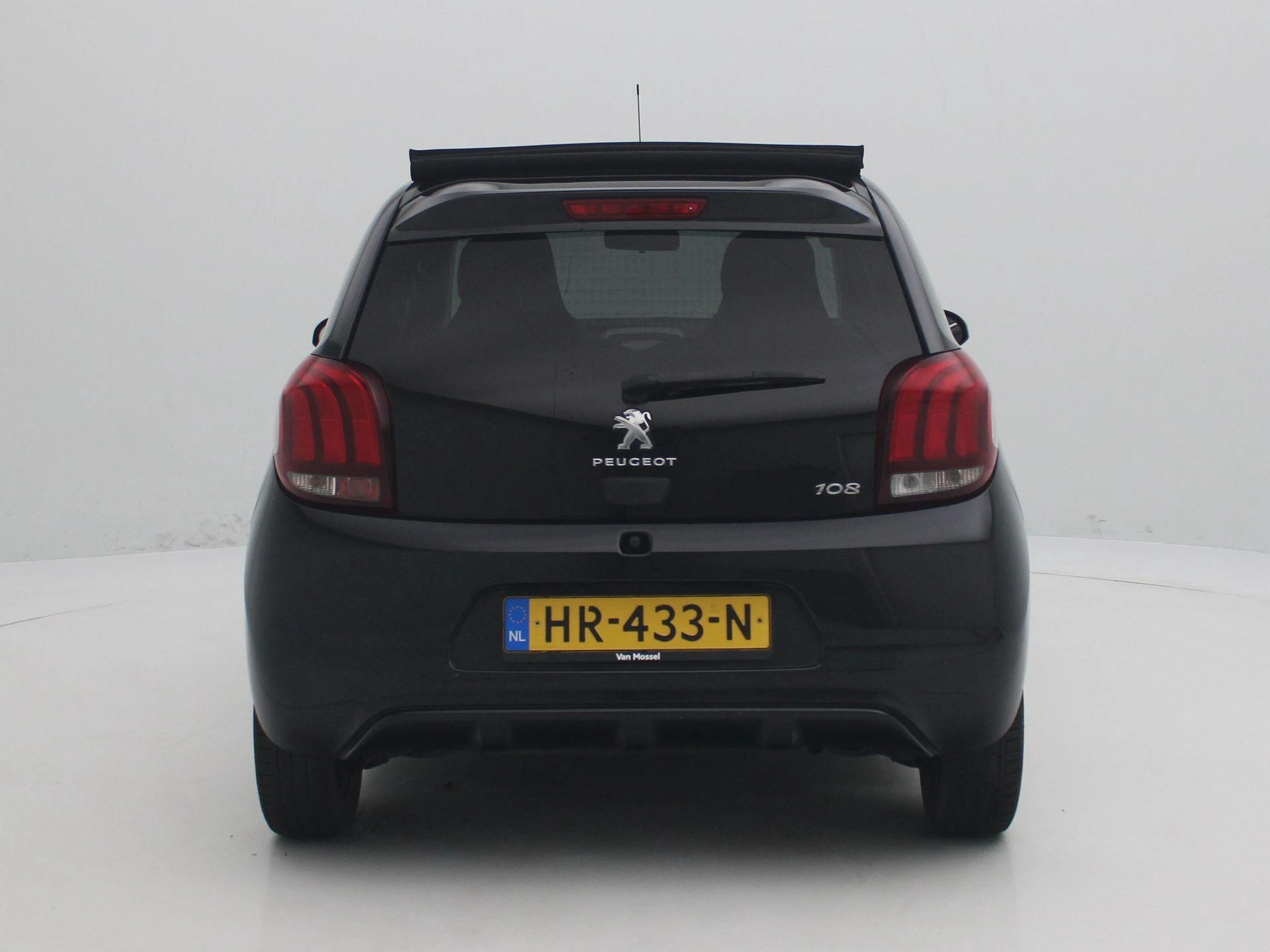 Peugeot-108-image-4