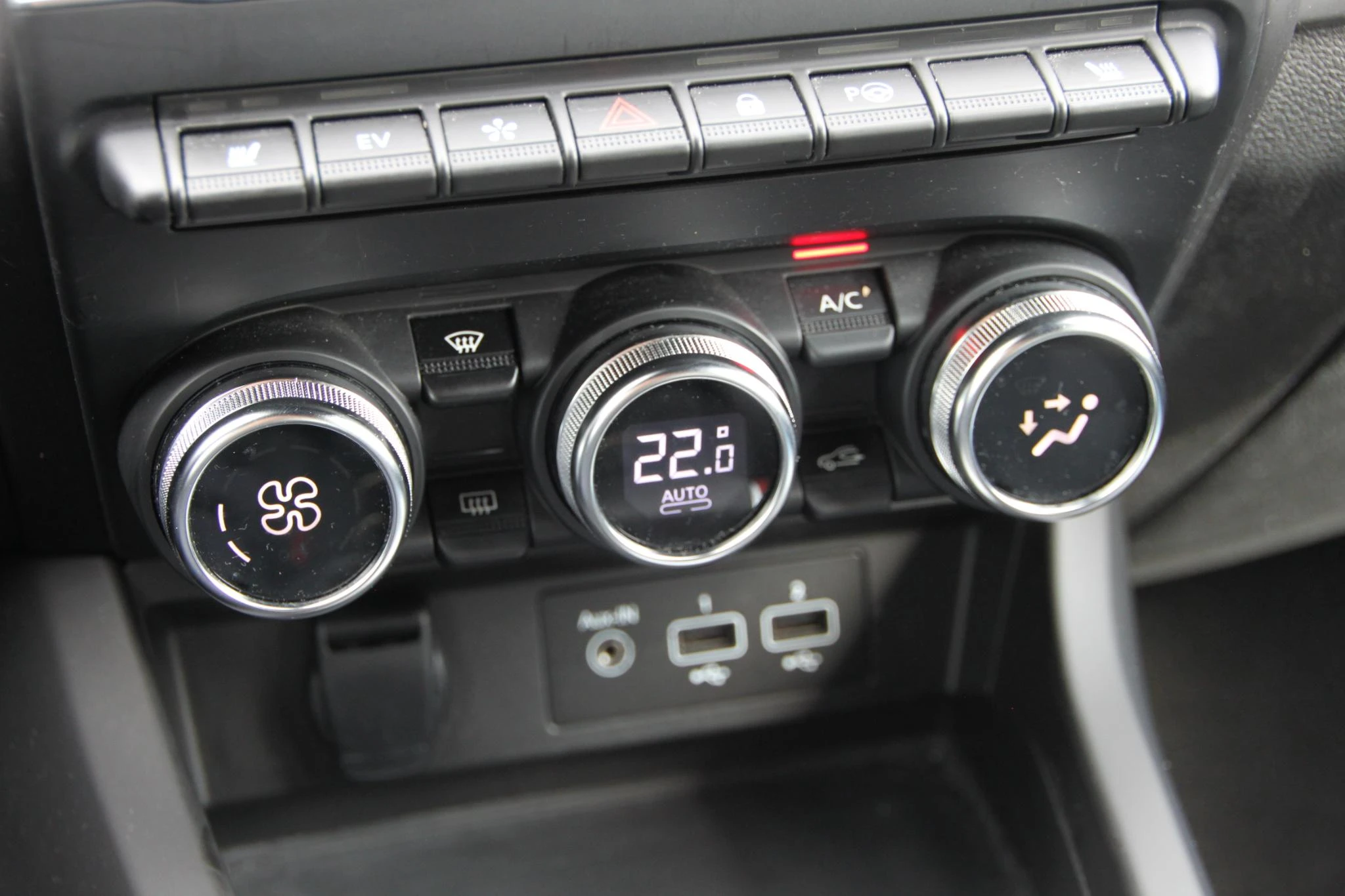 Renault-Arkana-image-27