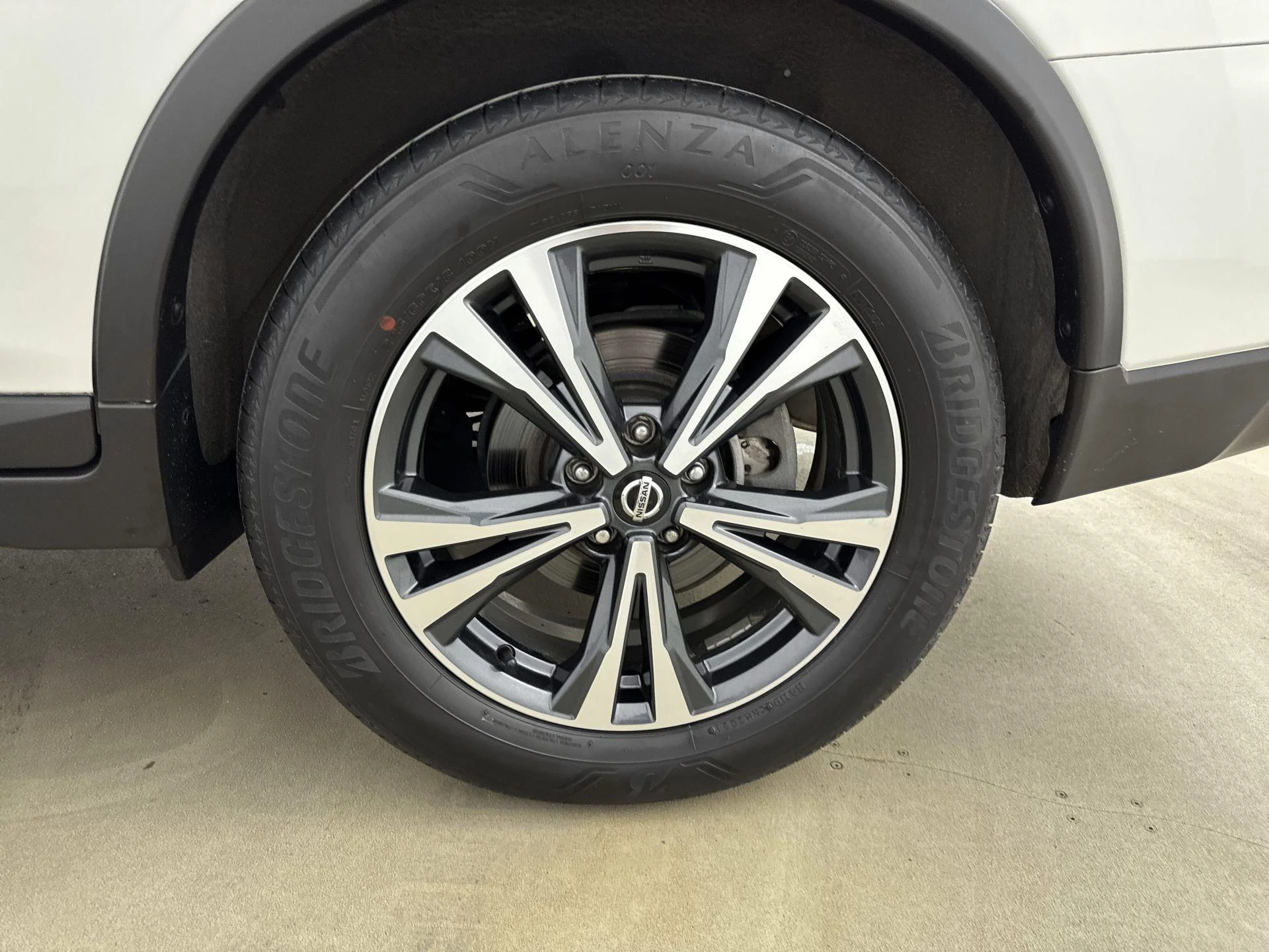 Nissan-X-Trail-image-29