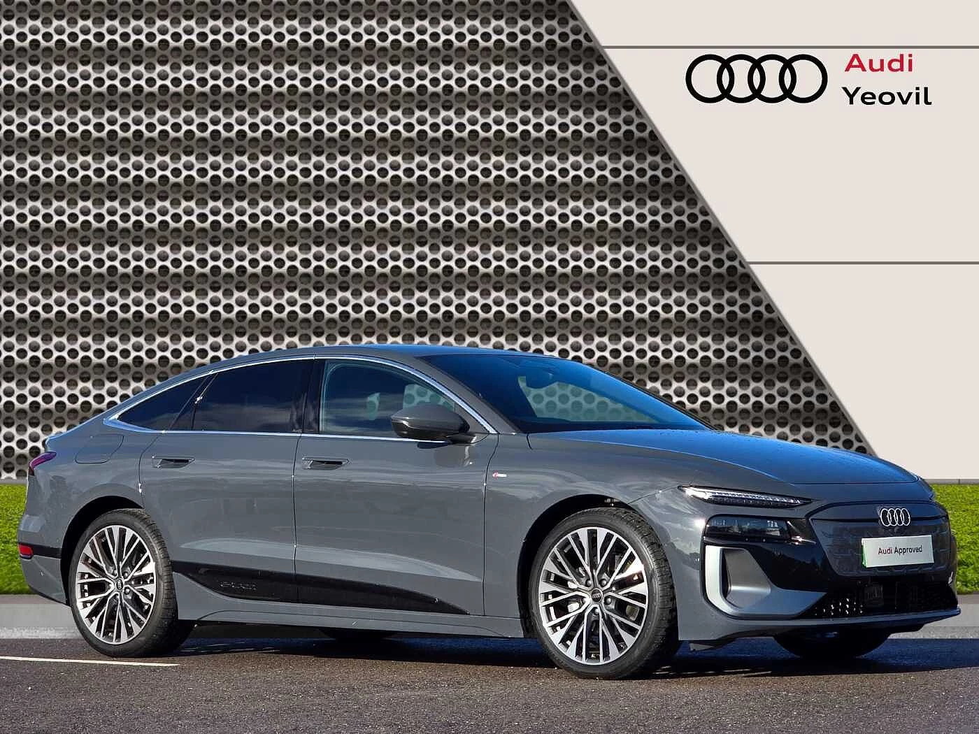 Audi-A6 Sportback e-tron-image-16