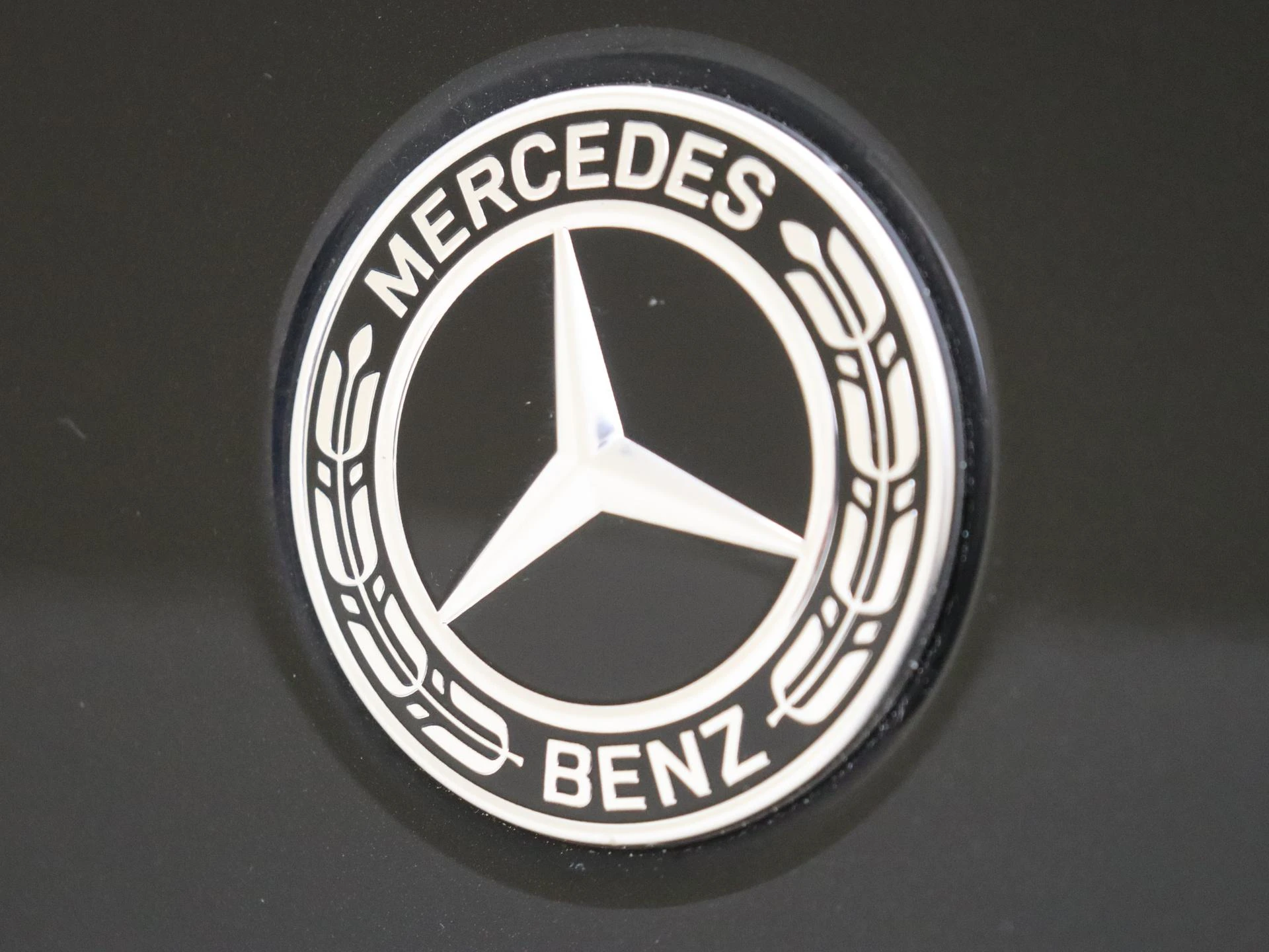 Mercedes-Benz-GLA-image-24