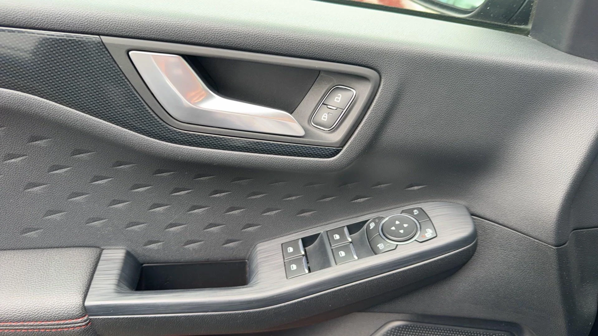 Ford-Kuga-image-16