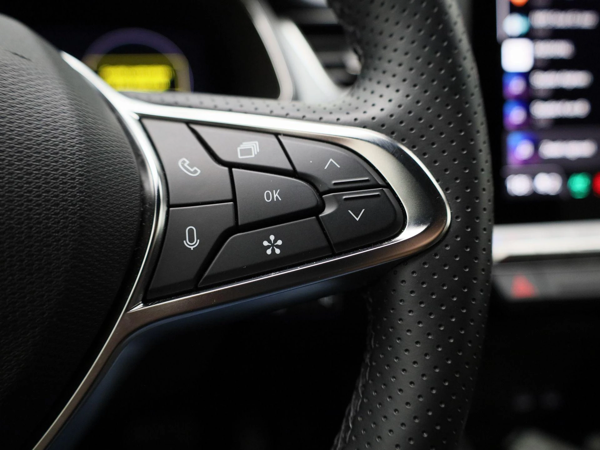 Renault-Captur-image-14