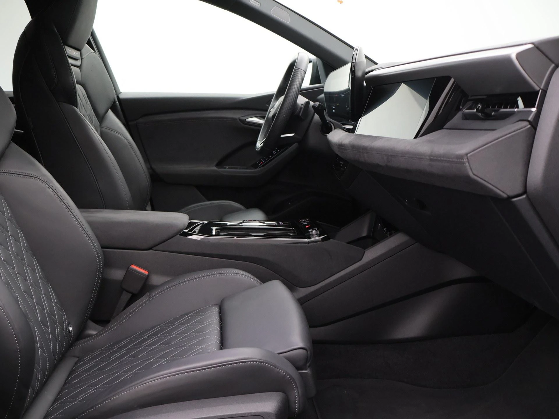 Audi SQ6 e-tron