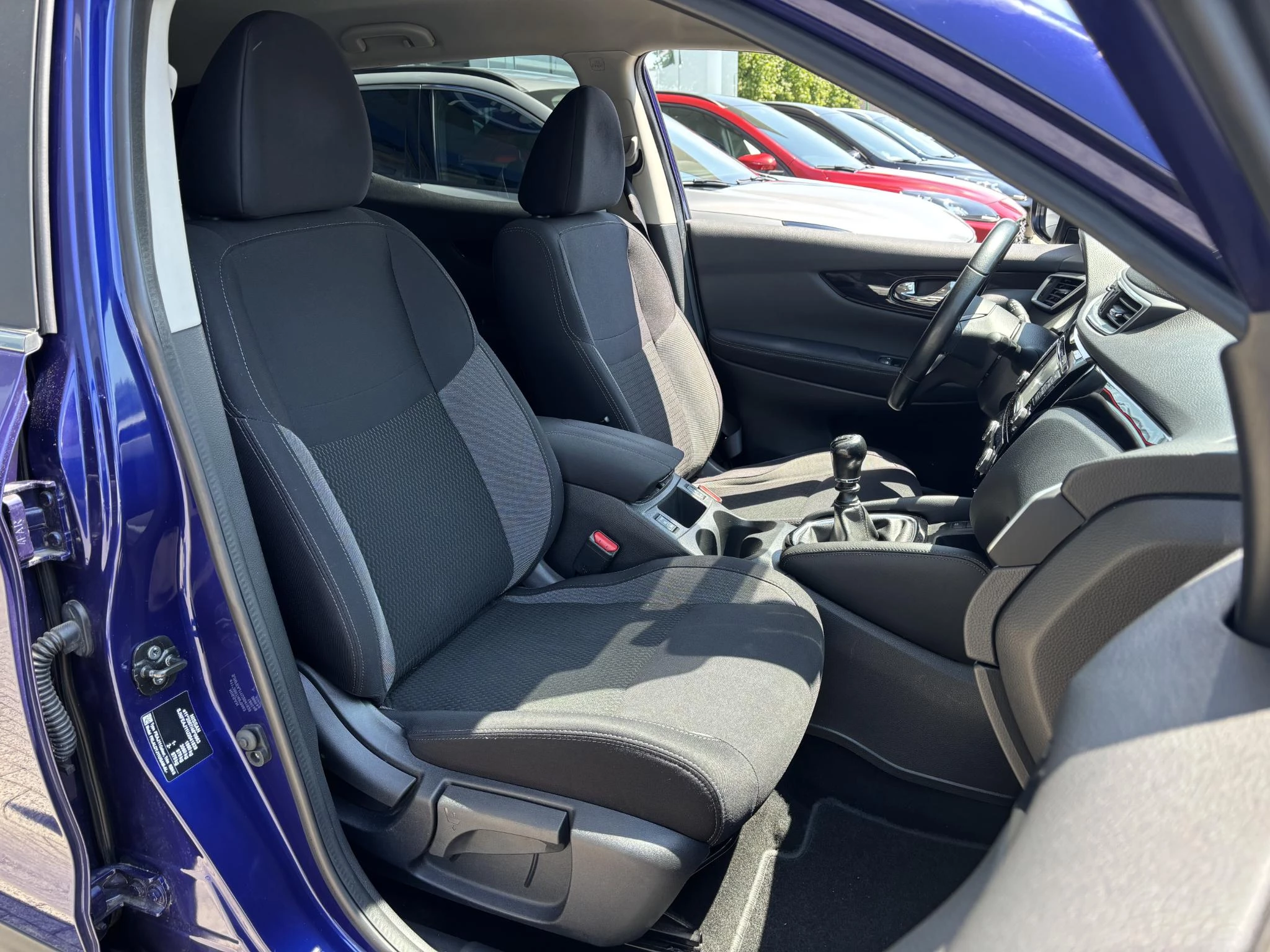 Nissan-QASHQAI-image-14