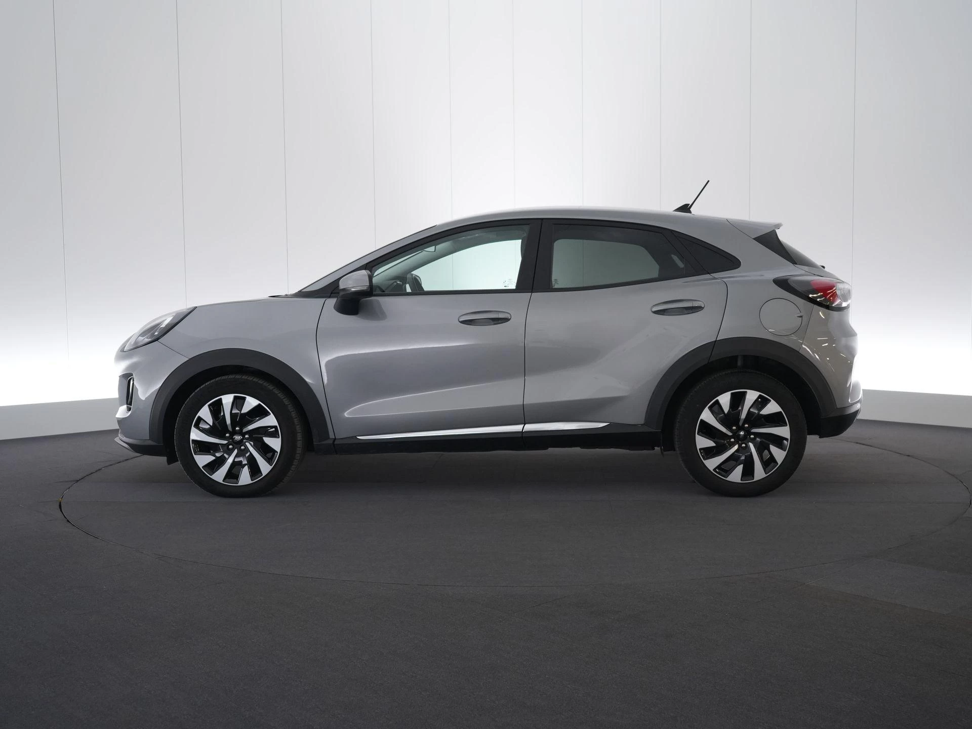 Ford Puma 1.0i Ecoboost MHEV 92kW Aut. Titanium