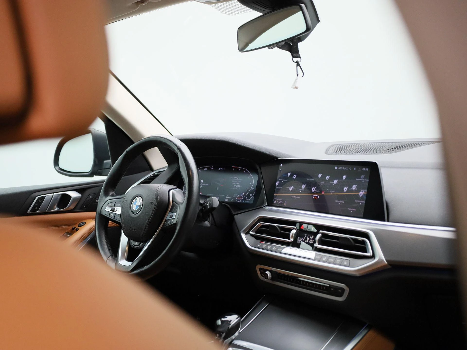 BMW-X5-image-37