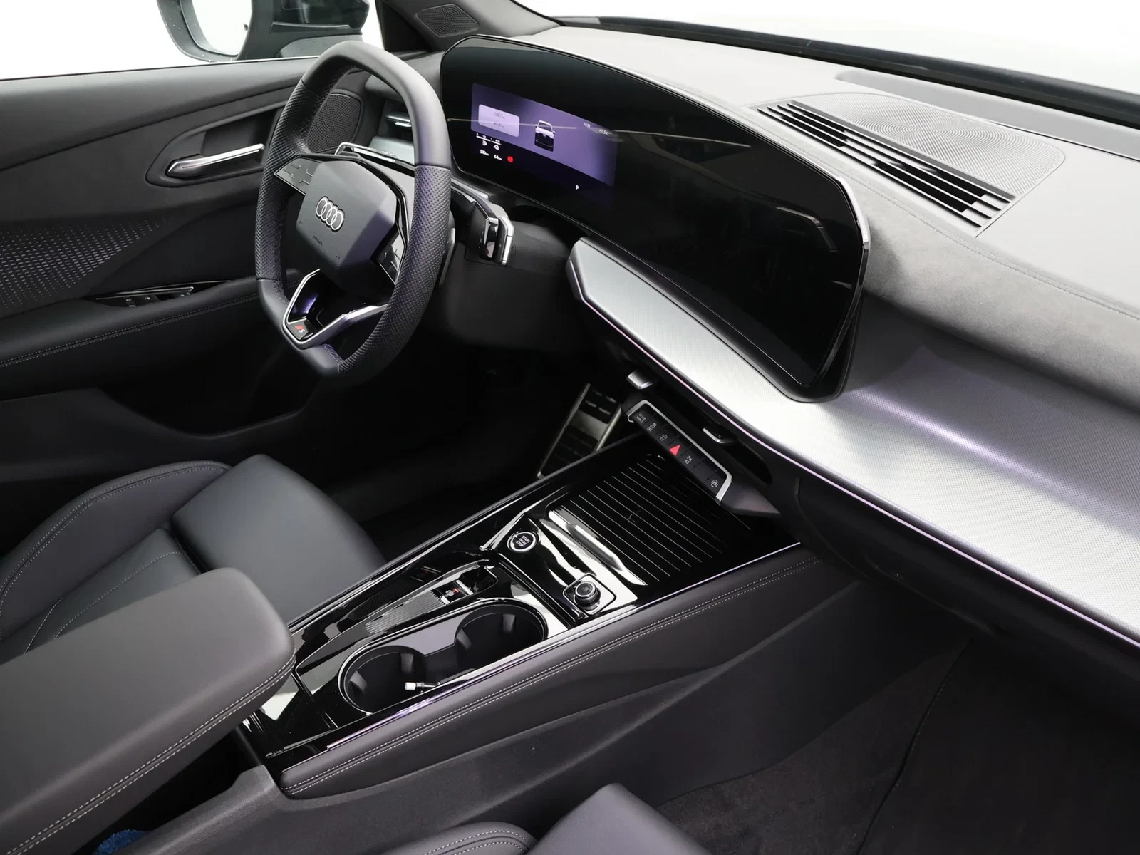 Audi-Q3-image-2