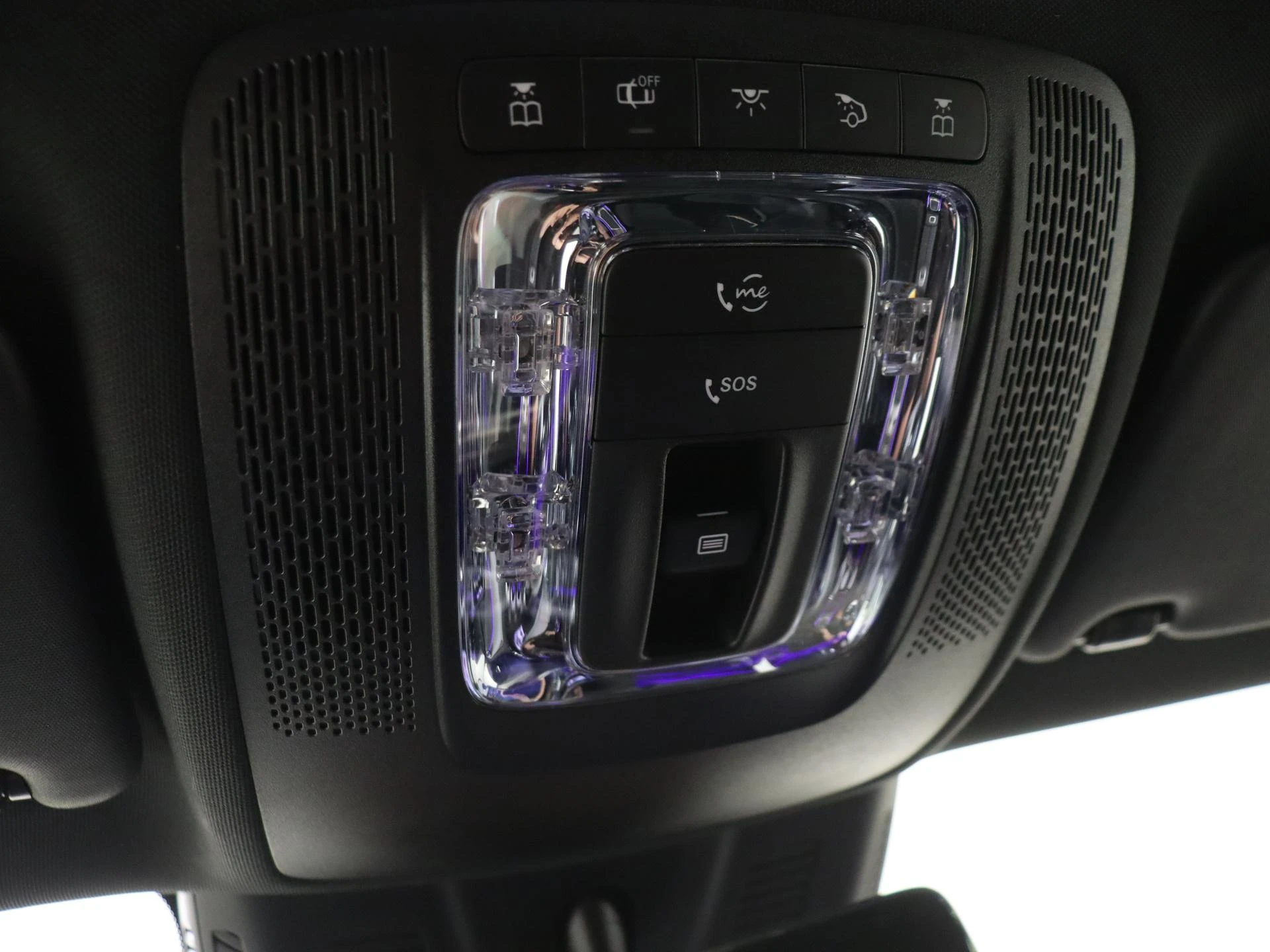 Mercedes-Benz-B-Klasse-image-22