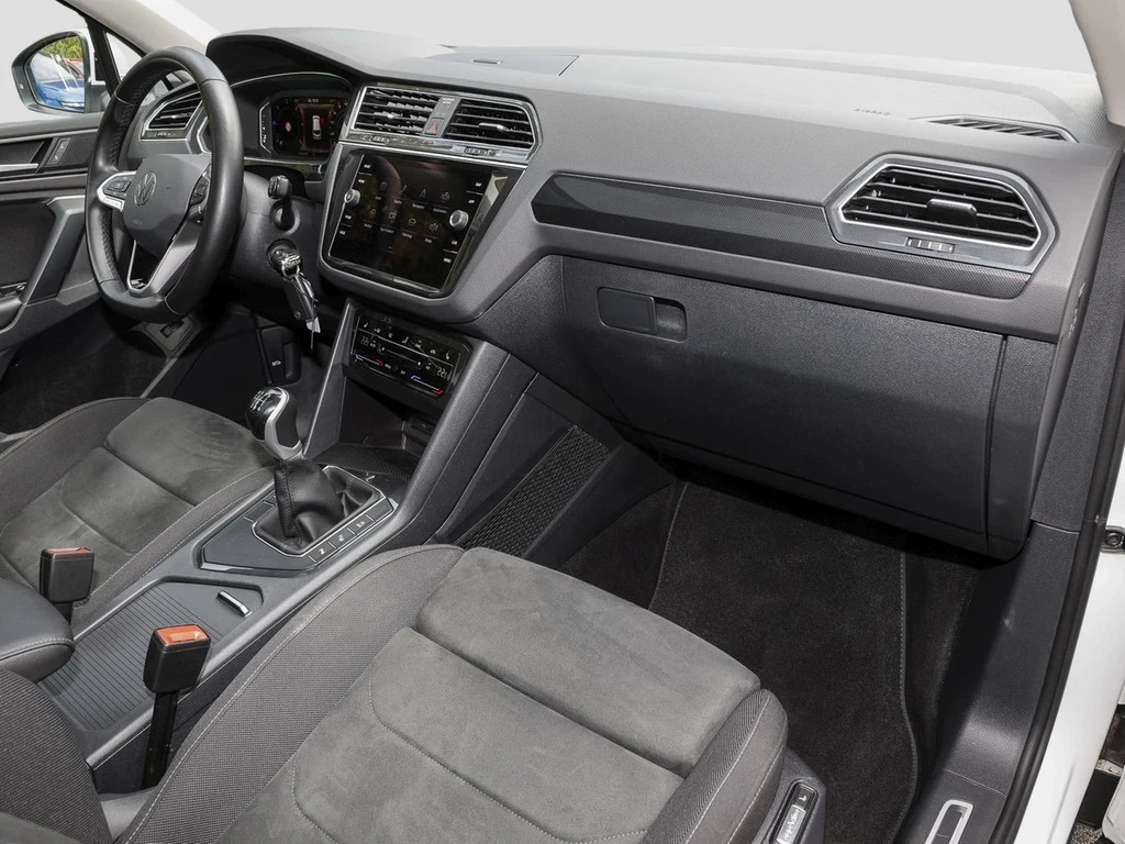 Volkswagen-Tiguan-image-7