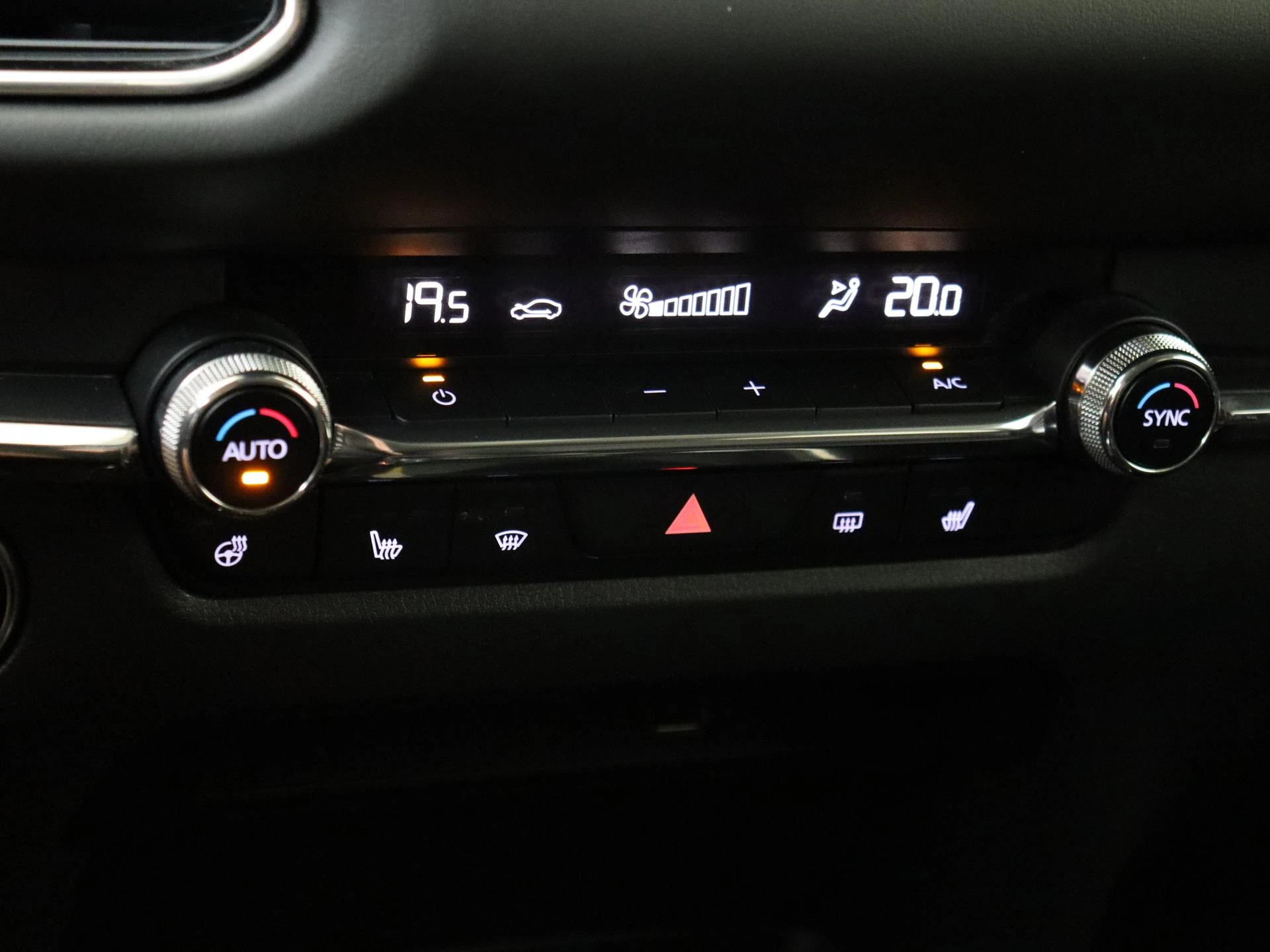 Mazda-CX-30-image-19