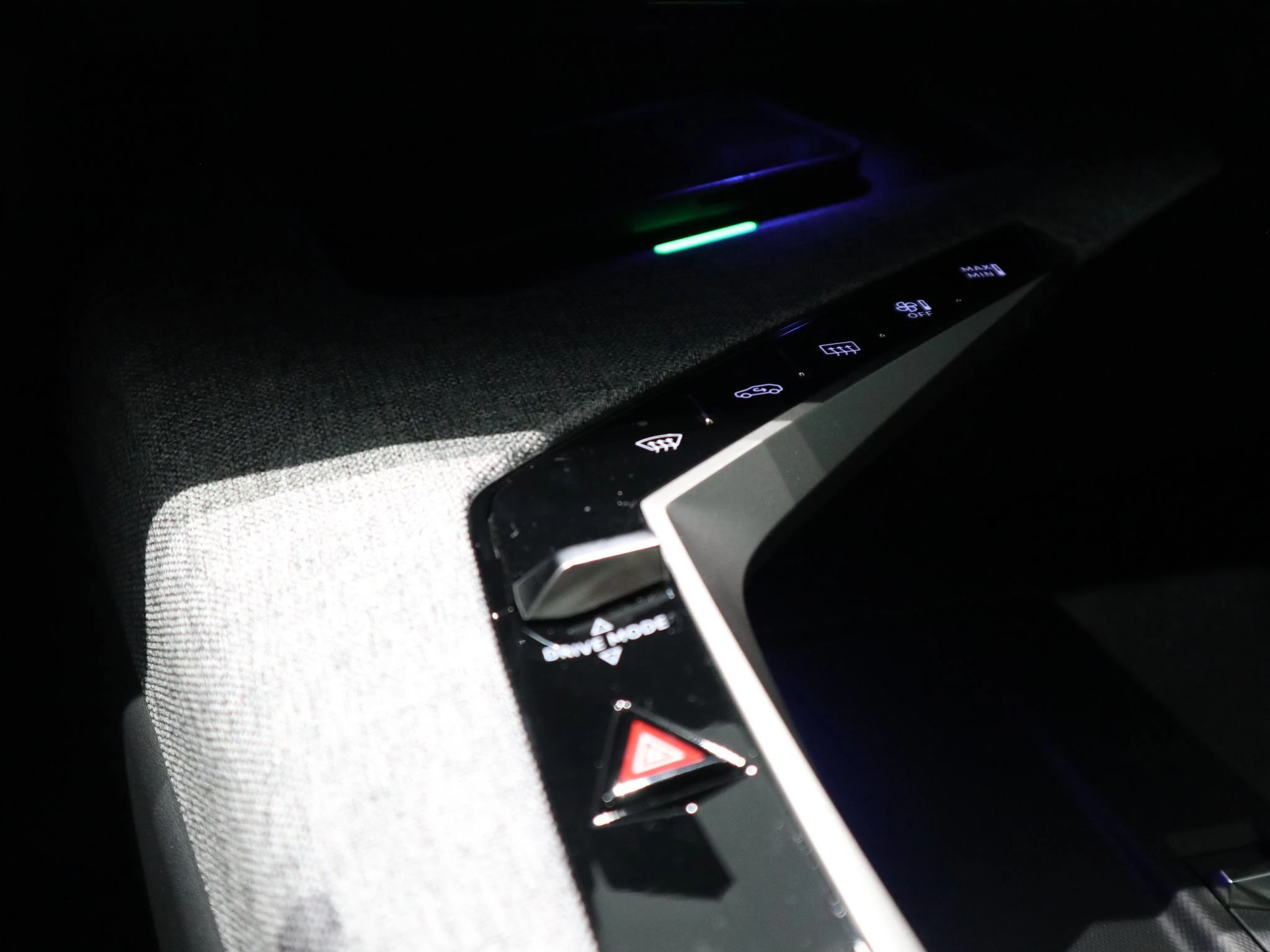 Peugeot 3008 Plug-in Hybrid 195 Allure