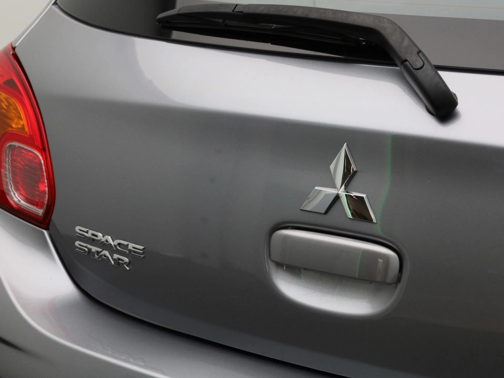 Mitsubishi-Space Star-image-28