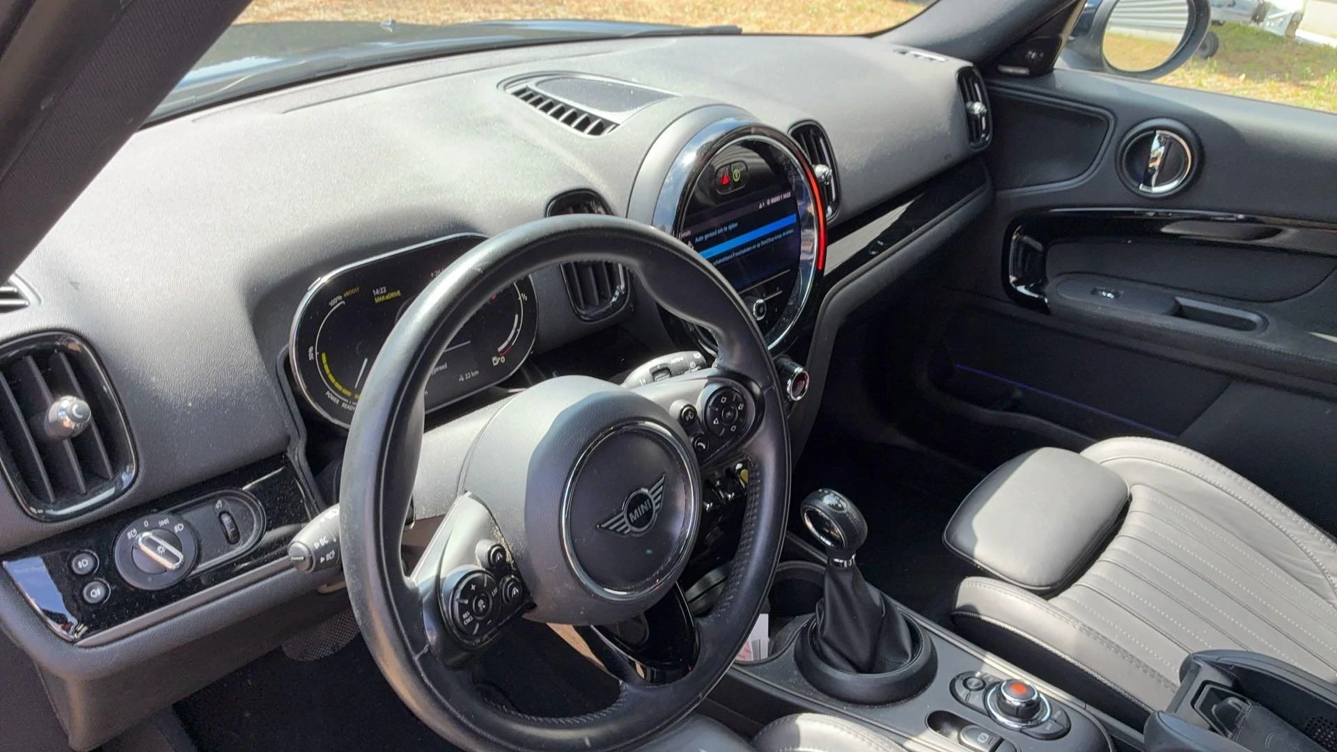 MINI-Countryman-image-12