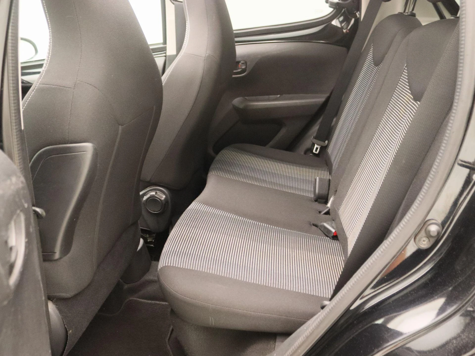 Peugeot-108-image-12