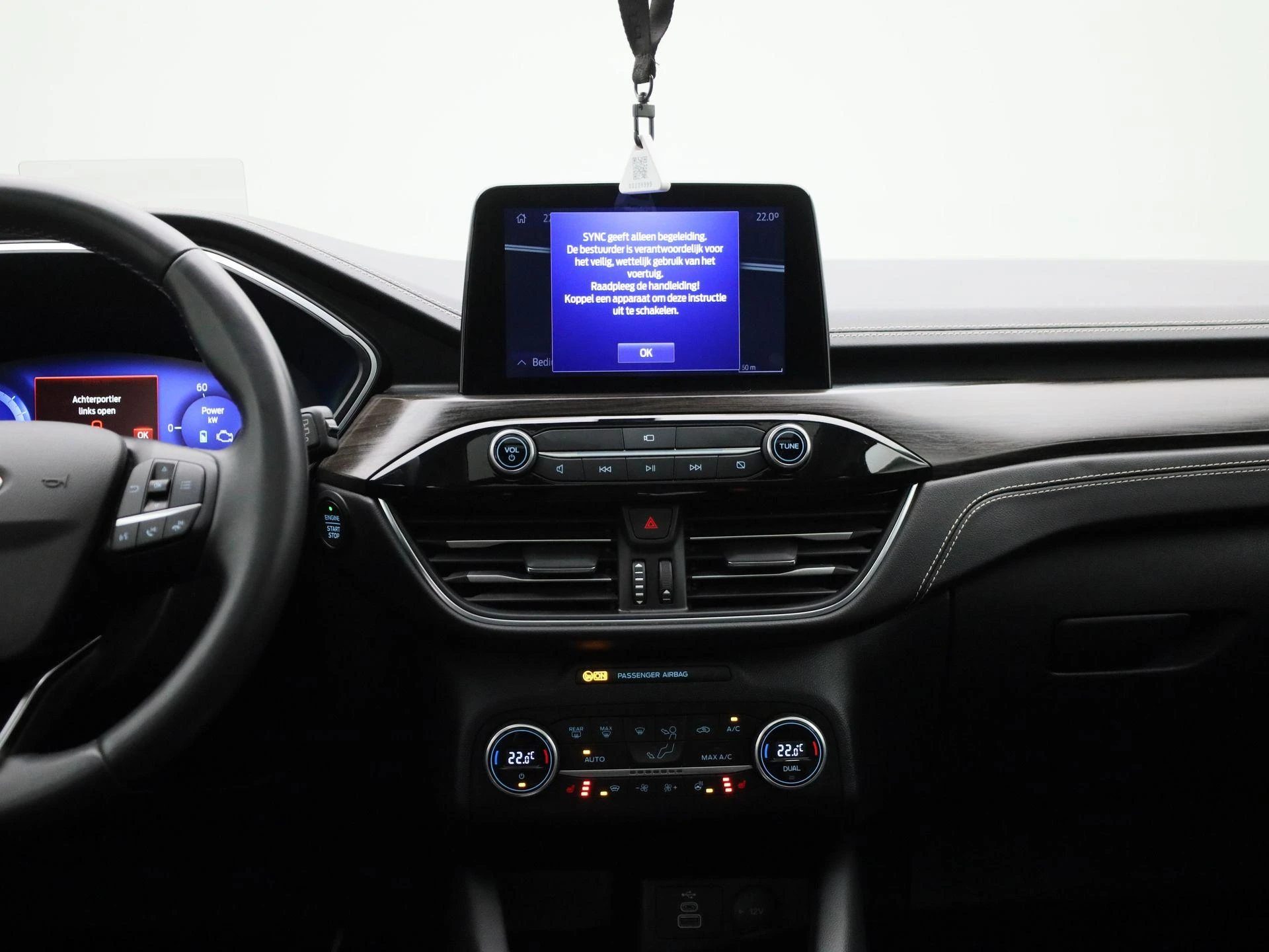 Ford-Kuga-image-8