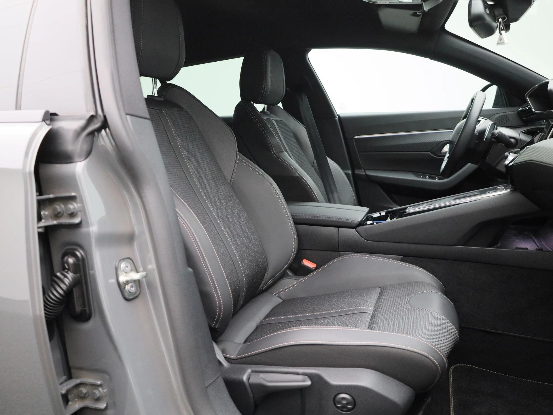 Peugeot-508-image-30