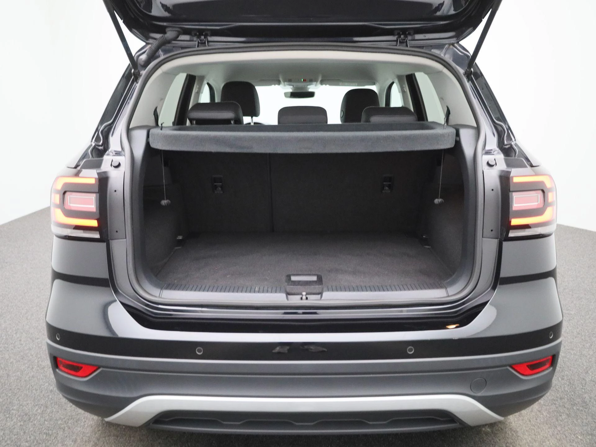 Volkswagen-T-Cross-image-9