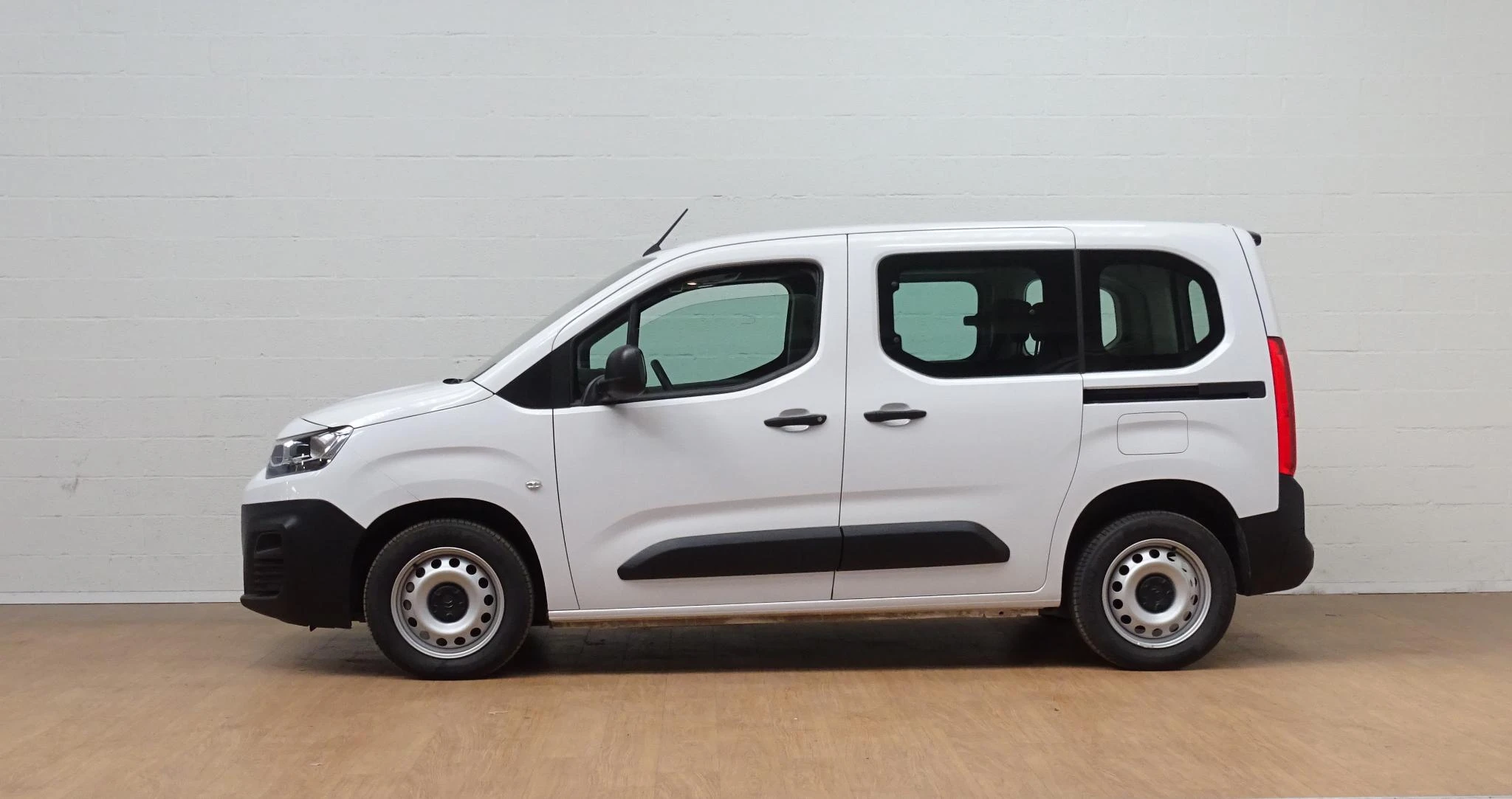 Citroën-ë-Berlingo-image-7