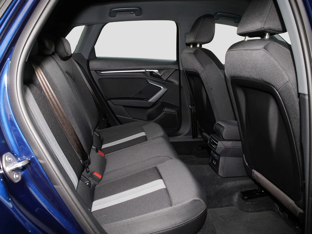 Audi A3 Sportback 30 TFSI advanced Standhzg GWP