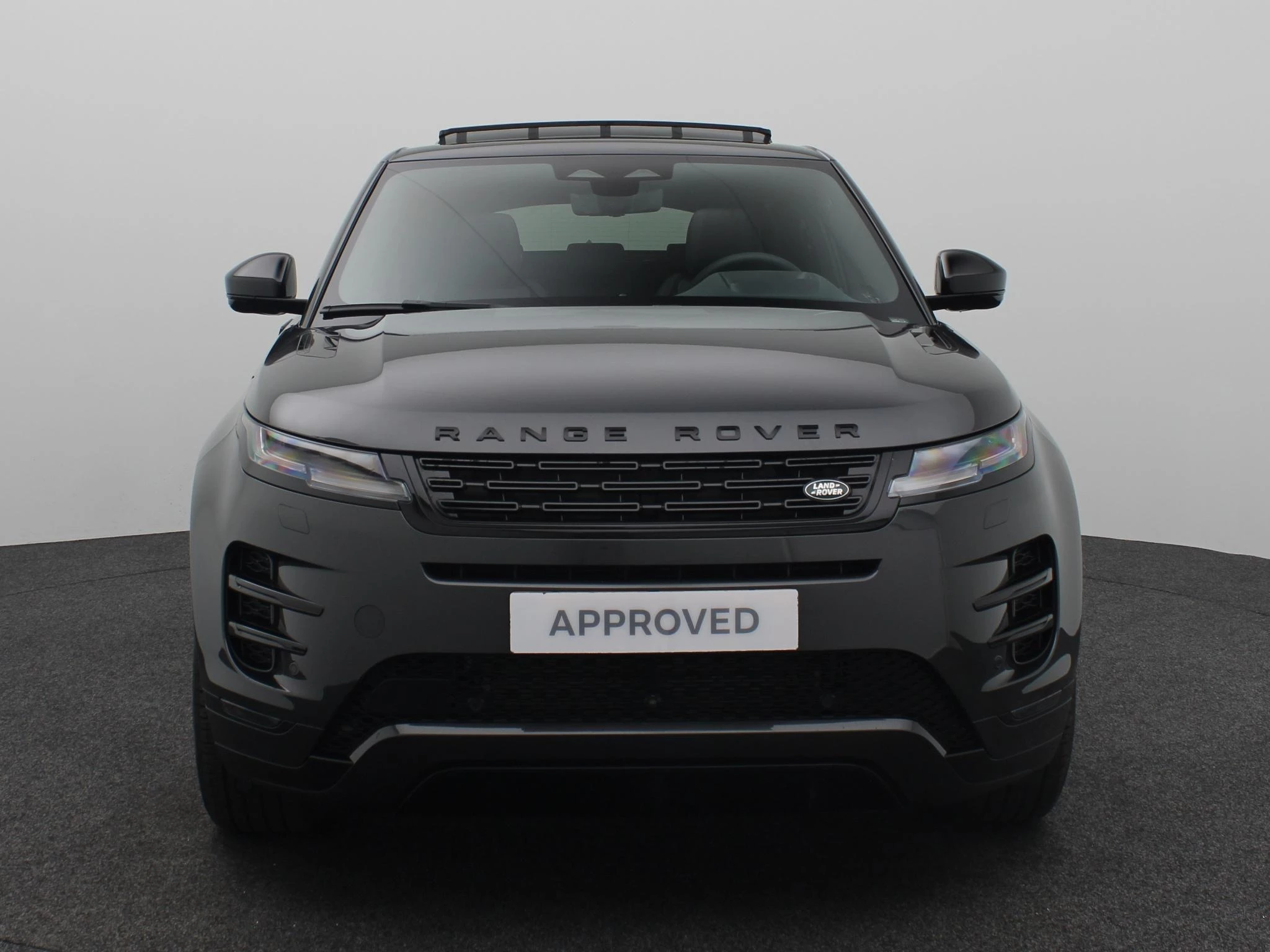 Land Rover-Range Rover Evoque-image-2