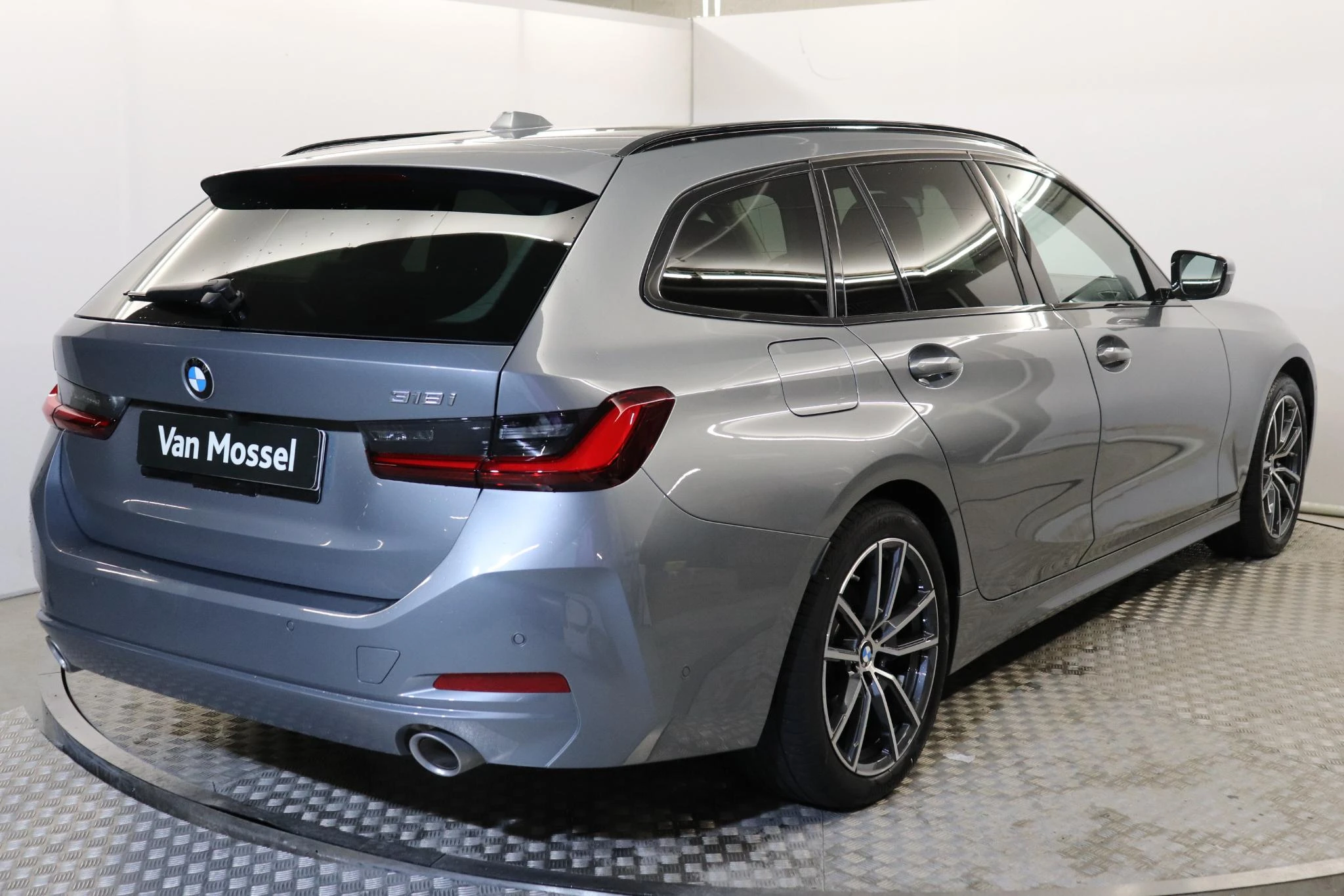 BMW 3 Reeks Touring 318i (115 kW)