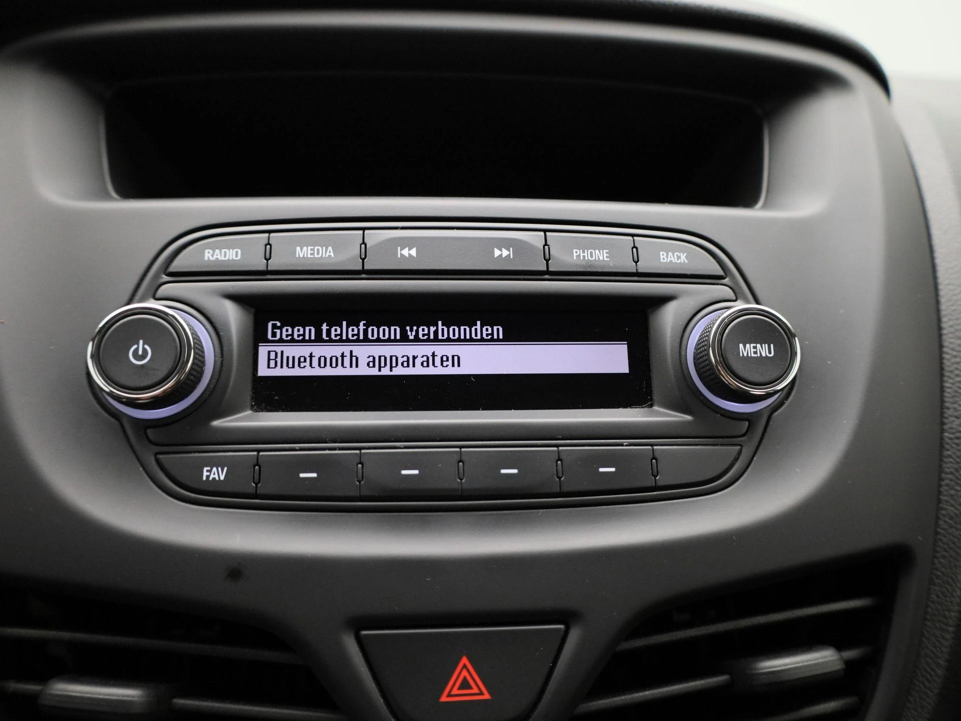 Opel-KARL-image-18