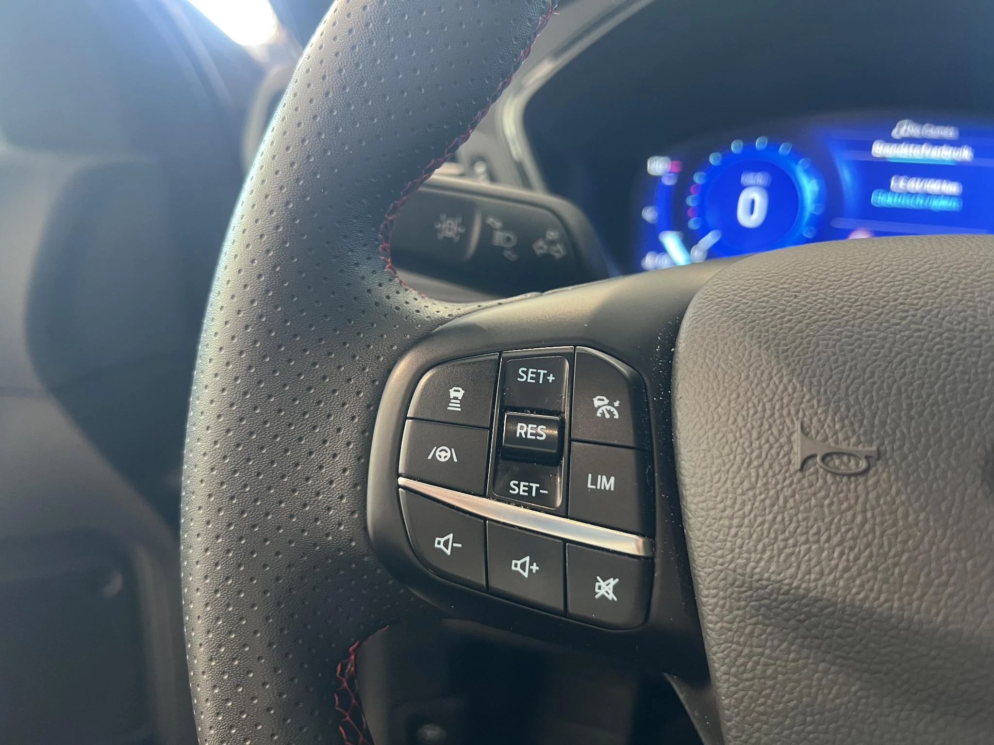 Ford Kuga 2.5 PHEV Graphite Tech Edition