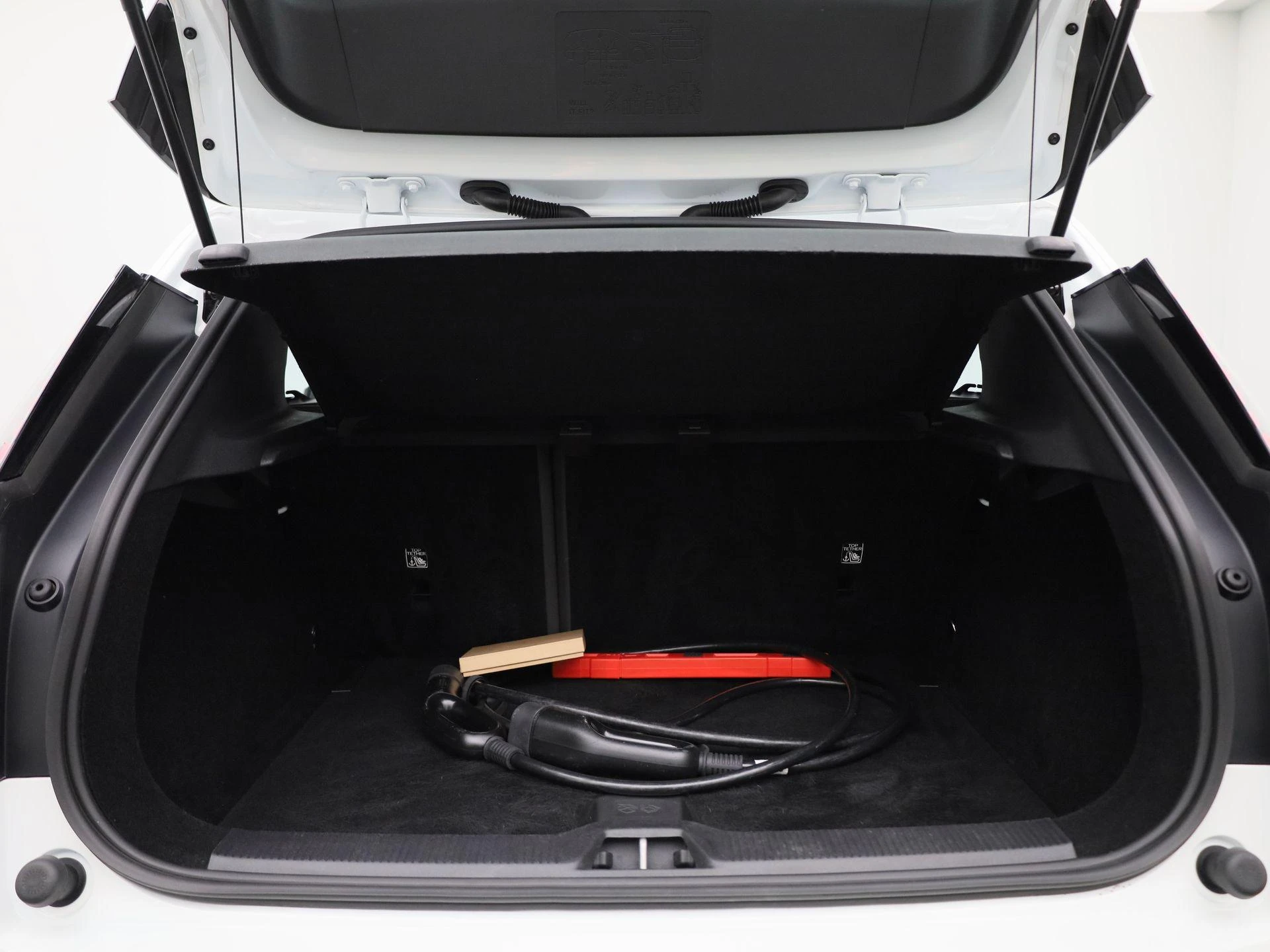 Volvo-EX30-image-11