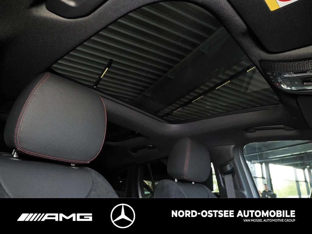 Mercedes-Benz GLA 180 AMG NIGHT PANO MULTIBEAM 19-ZOLL AMG Line