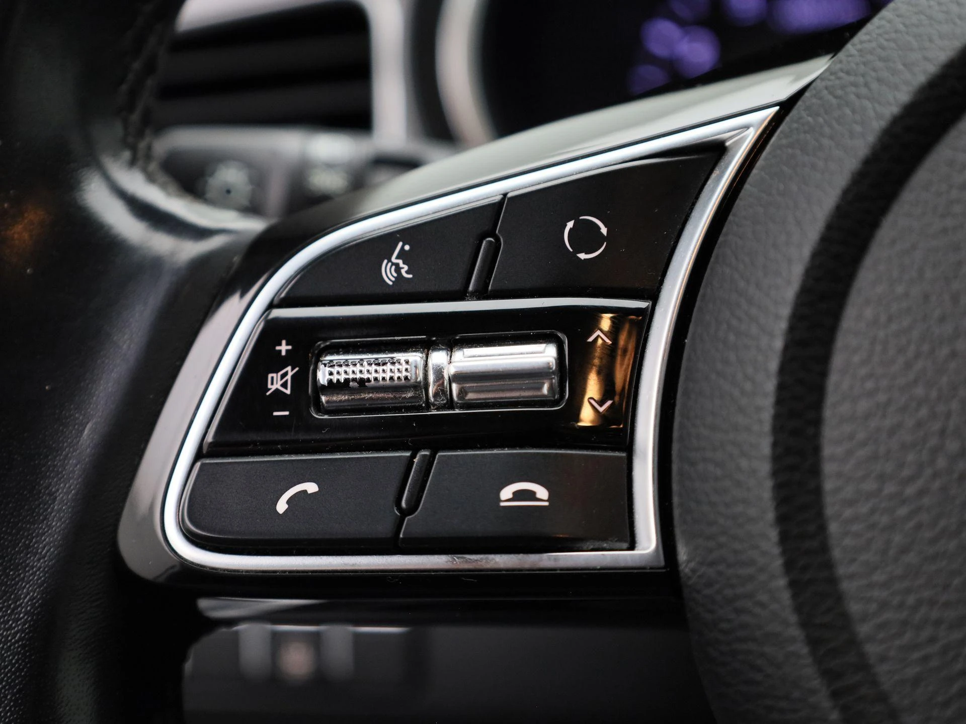 Kia-Ceed Sportswagon-image-18