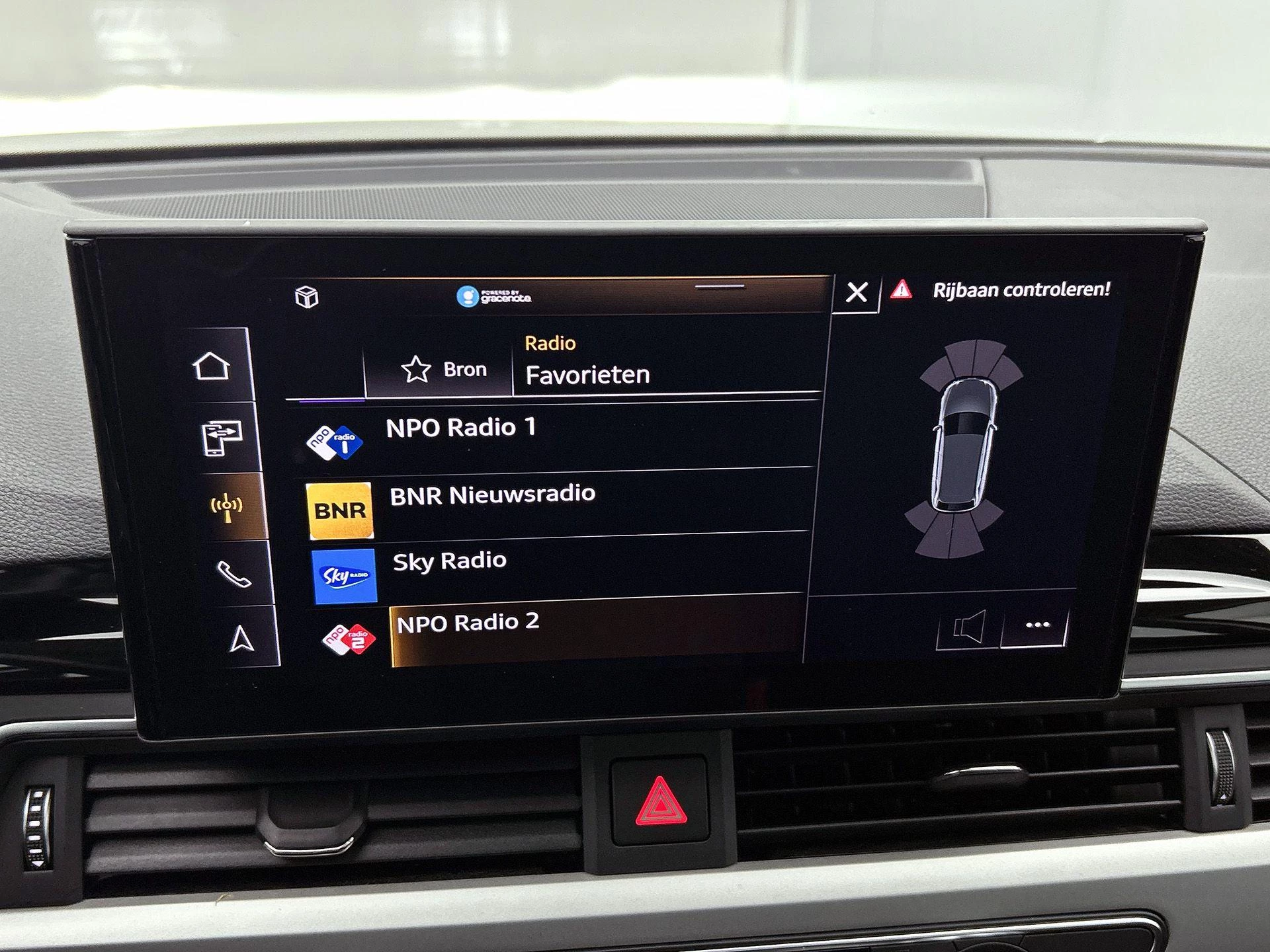 Audi-A4-image-6