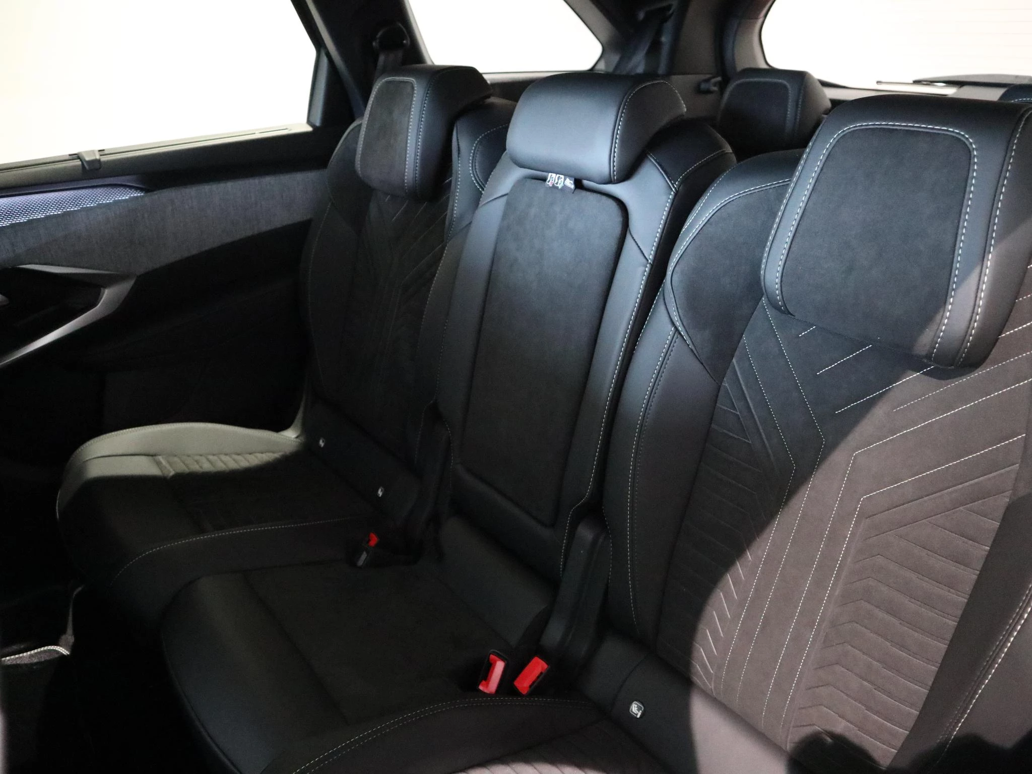 Peugeot-5008-image-8