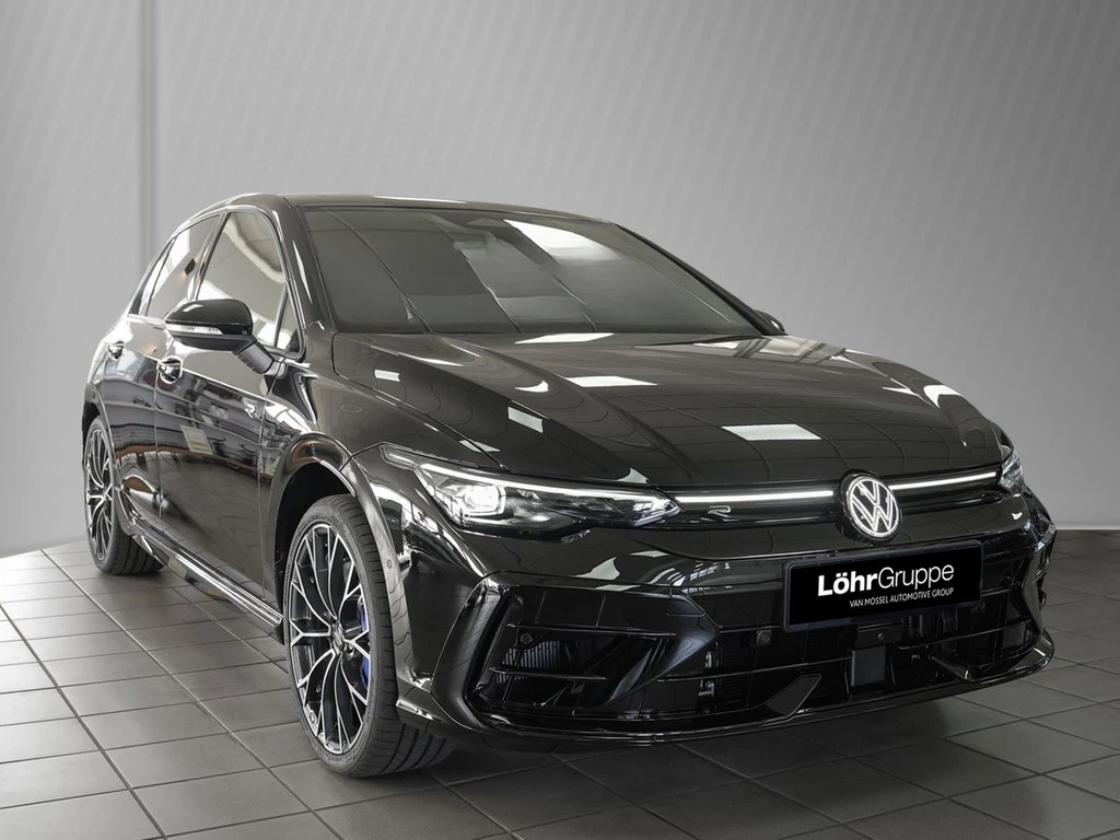 Volkswagen Golf VIII R 2.0 TSI 245 kW 4Motion