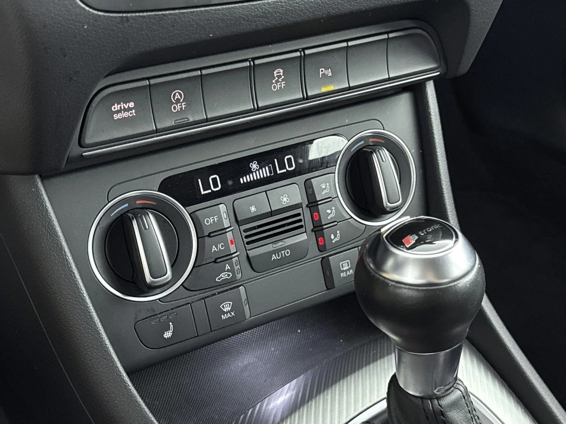 Audi-Q3-image-22