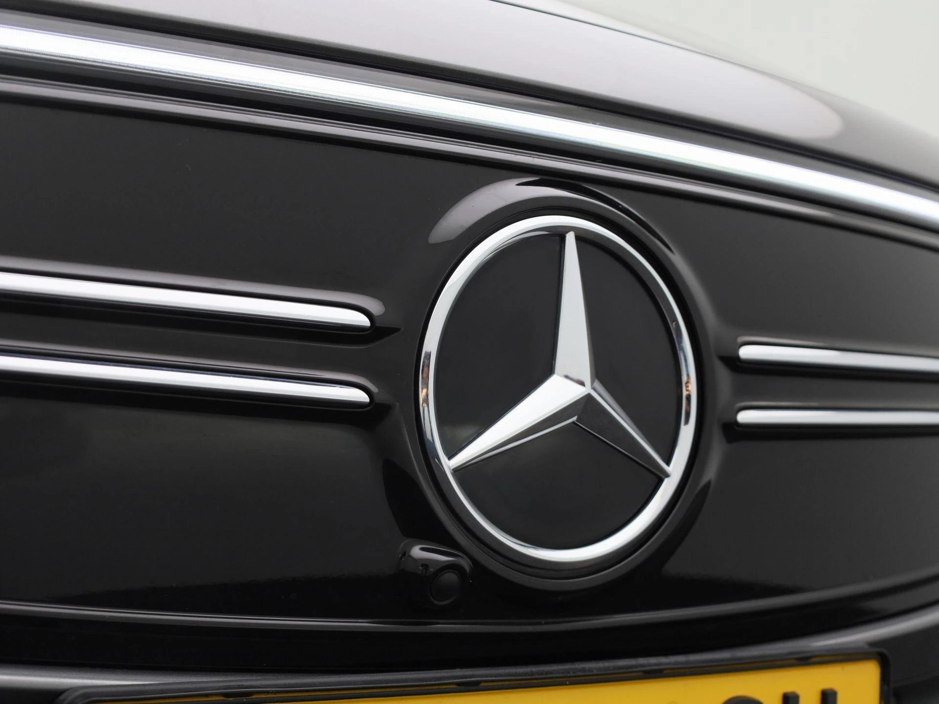 Mercedes-Benz-EQA-image-42