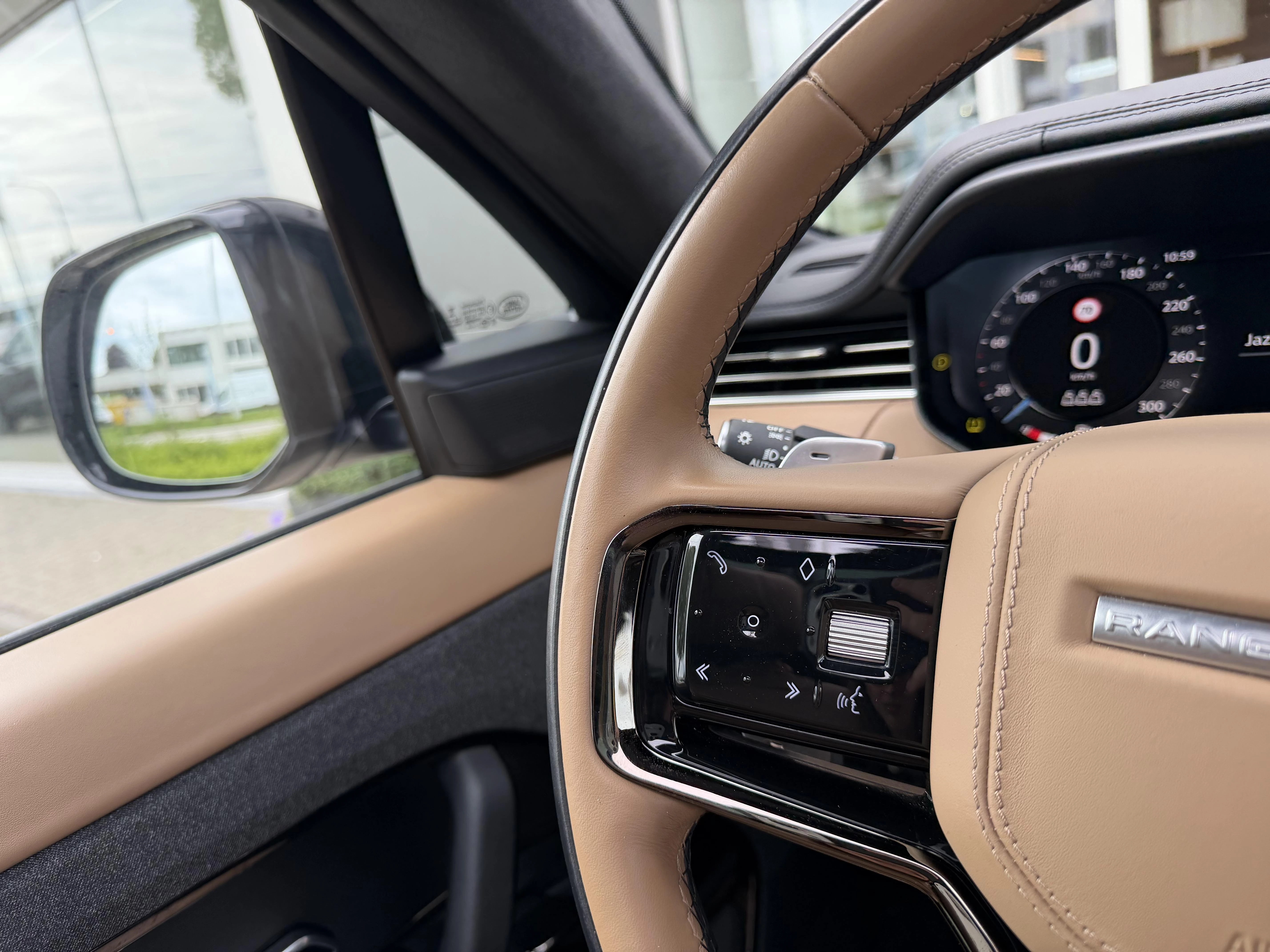 Land Rover Range Rover Sport P510e Autobiography