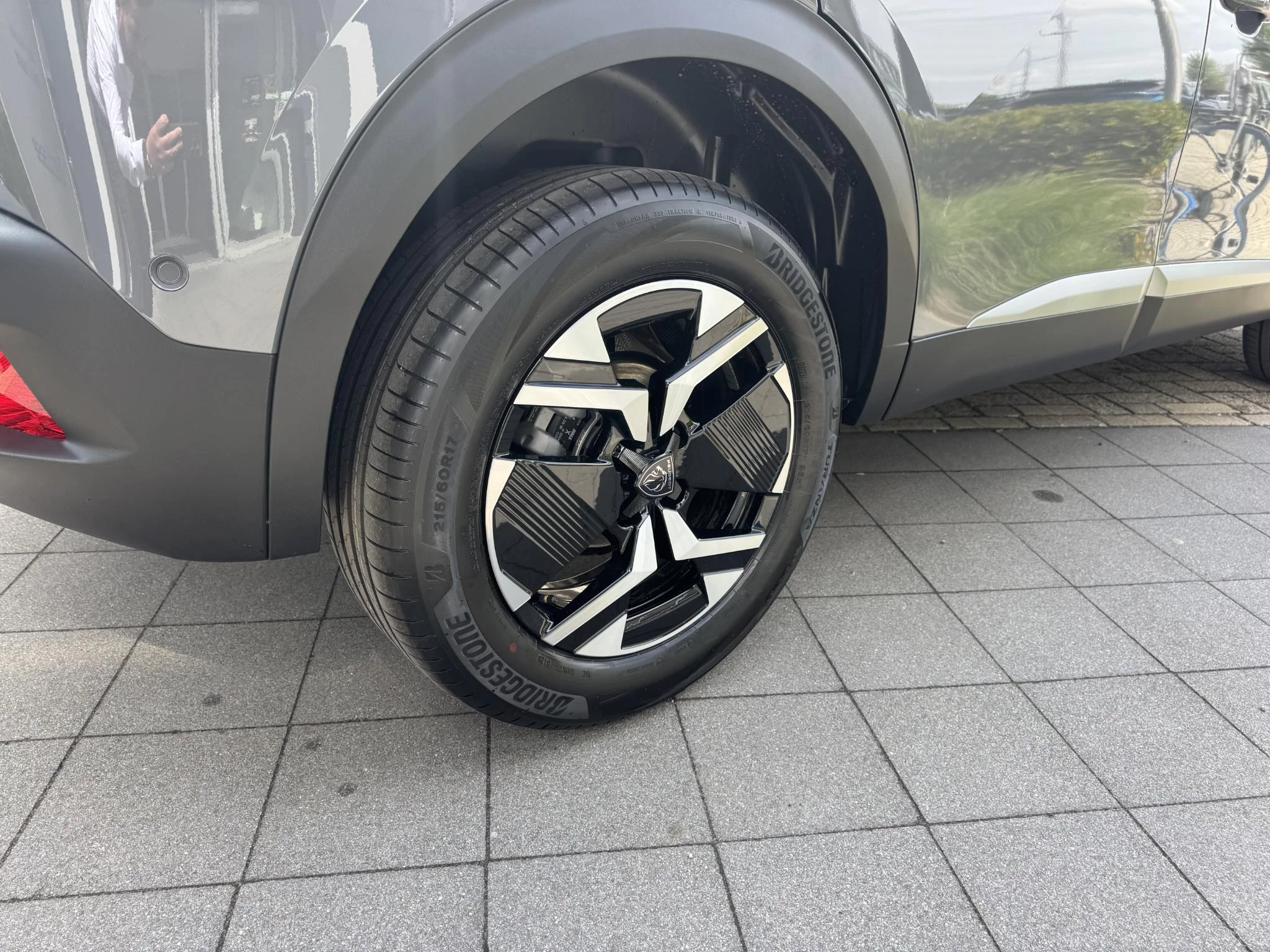 Peugeot-2008-image-13