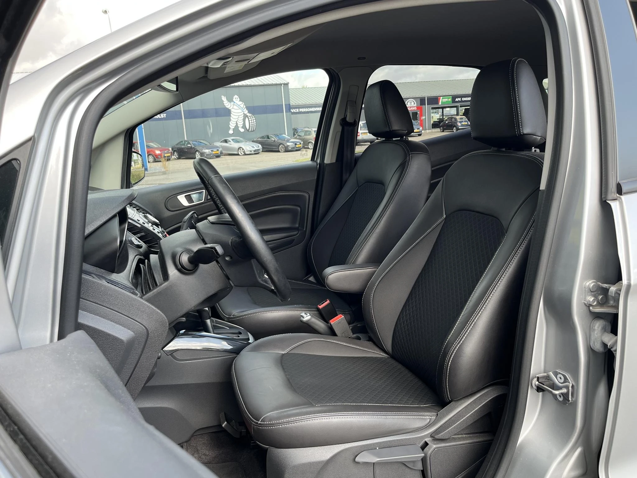 Ford-EcoSport-image-37