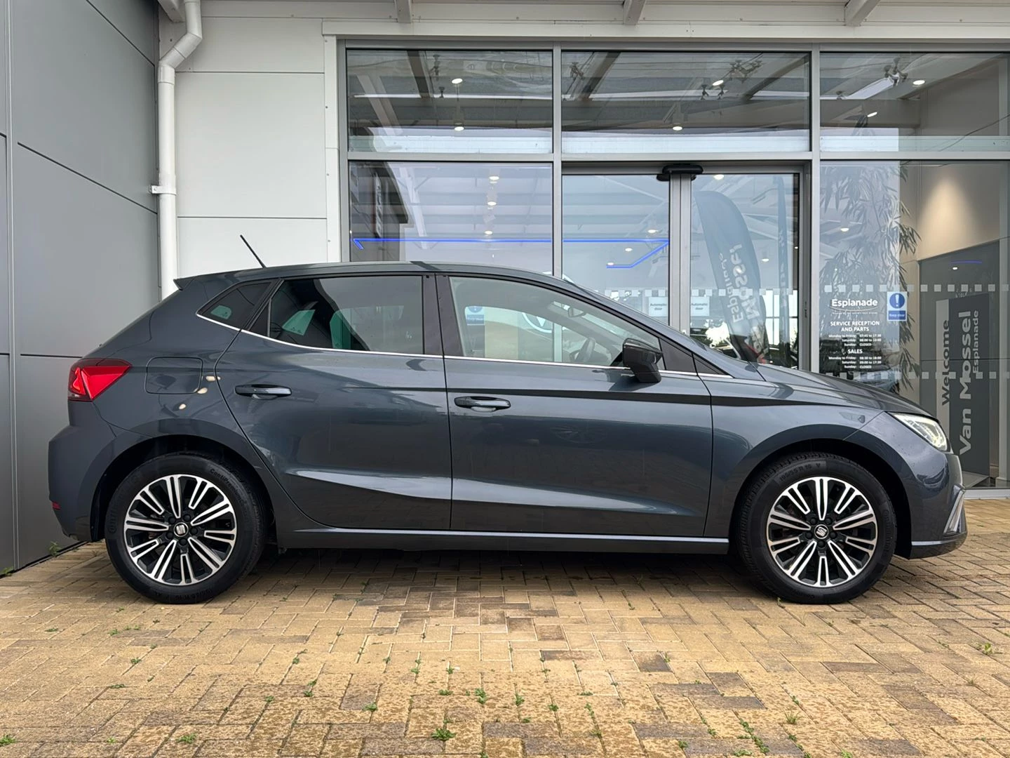 SEAT-Ibiza-image-9